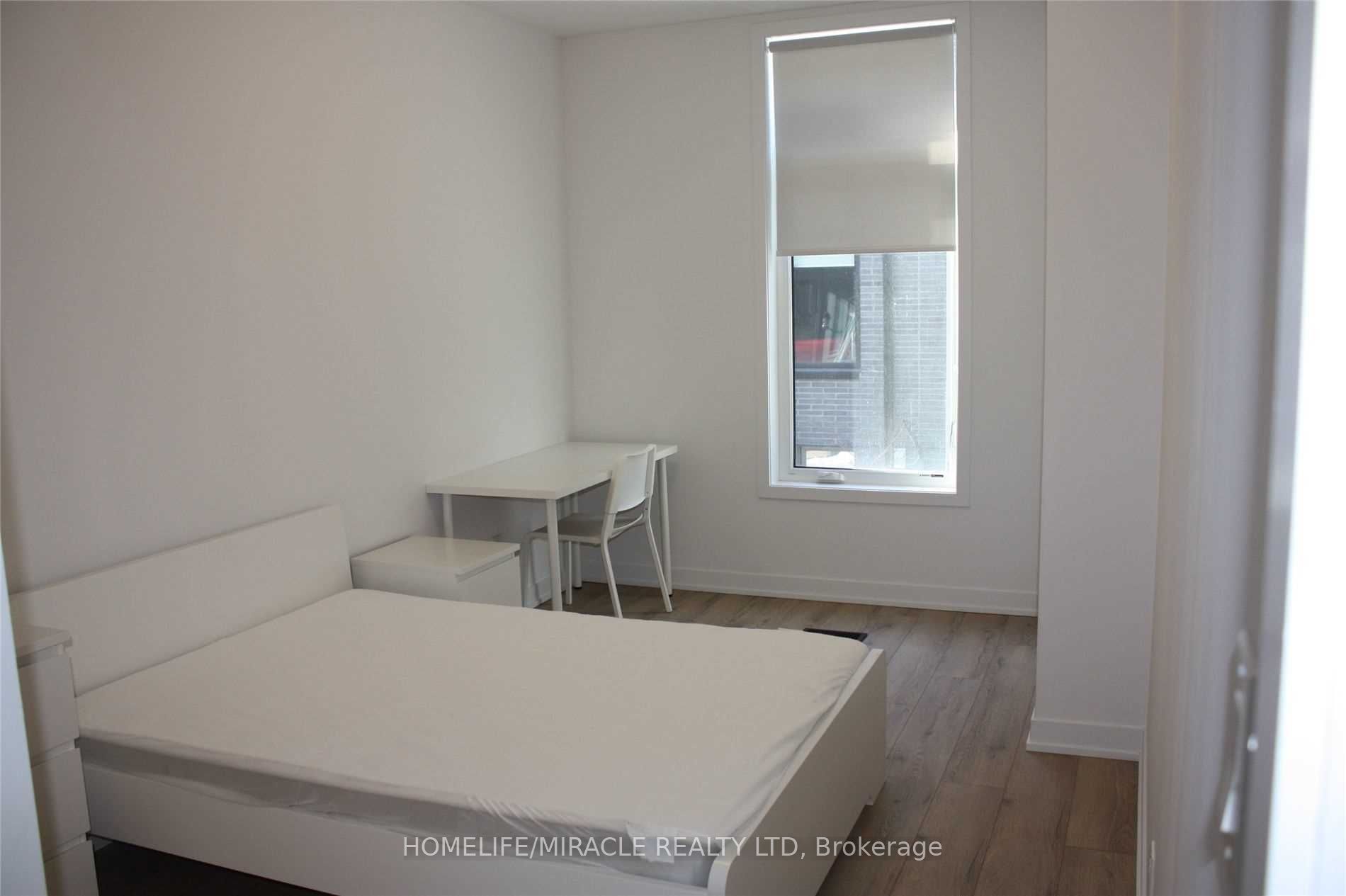 1740 Simcoe Street N #53
