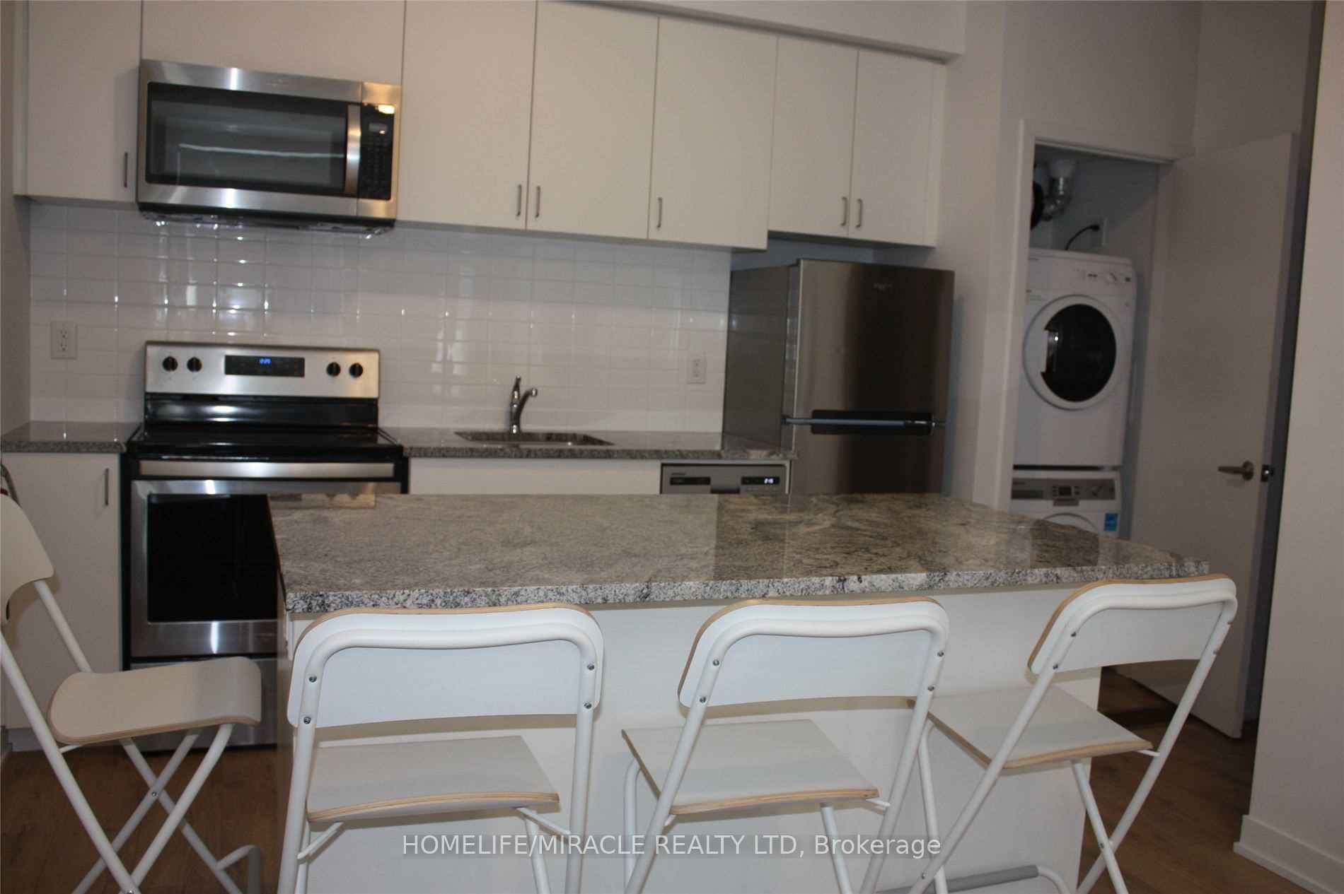 1740 Simcoe Street N #53