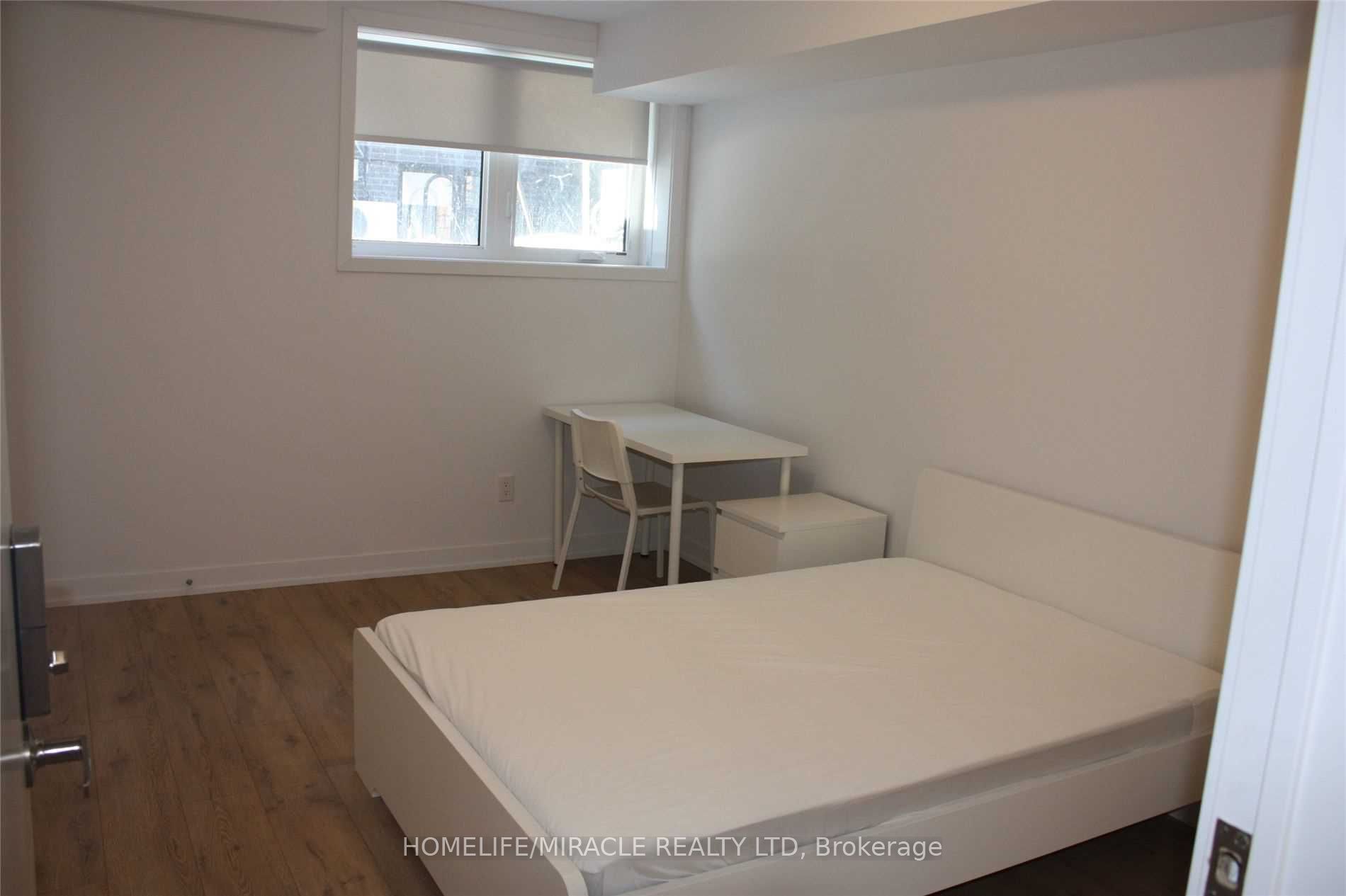 1740 Simcoe Street N #53