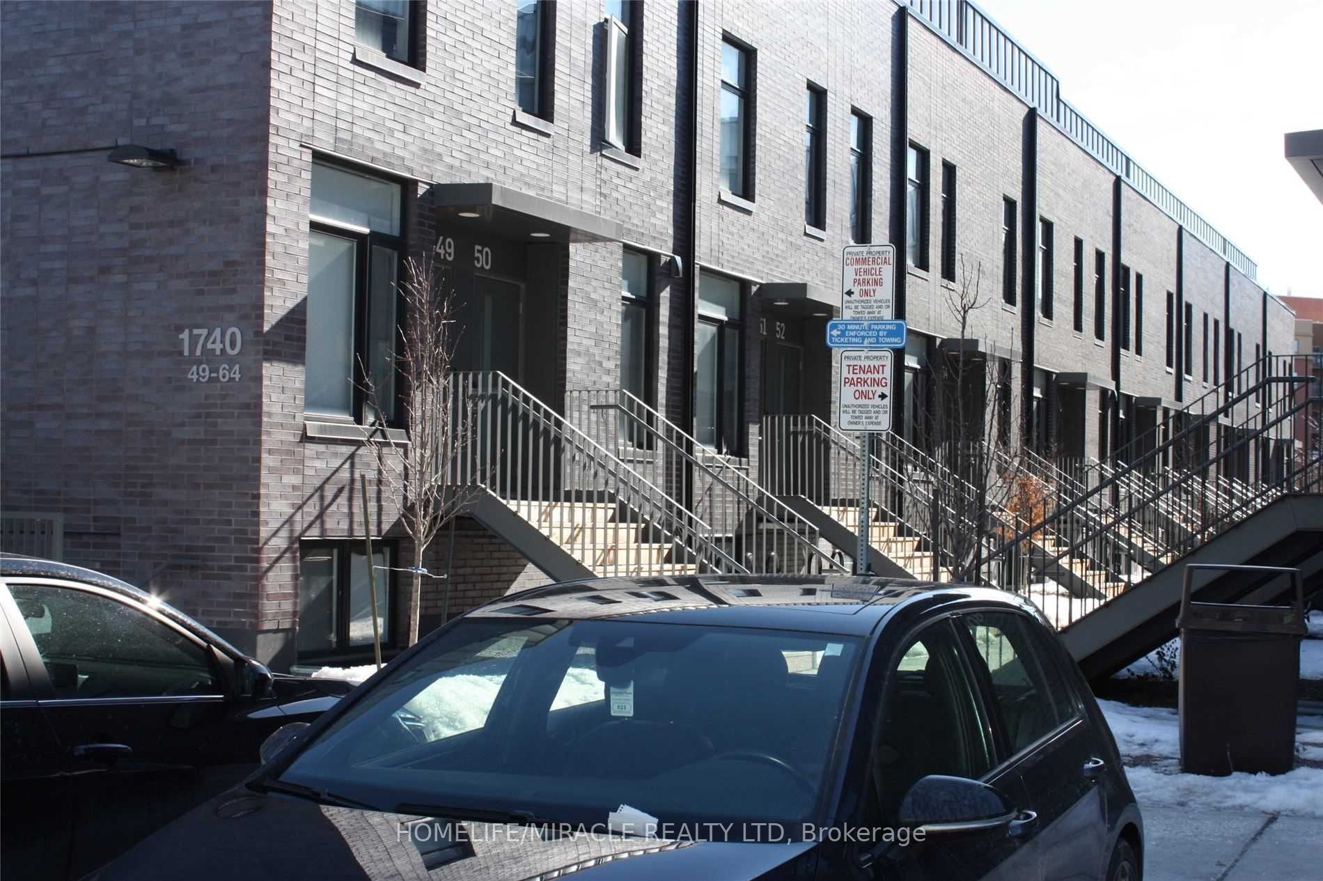 1740 Simcoe Street N #53