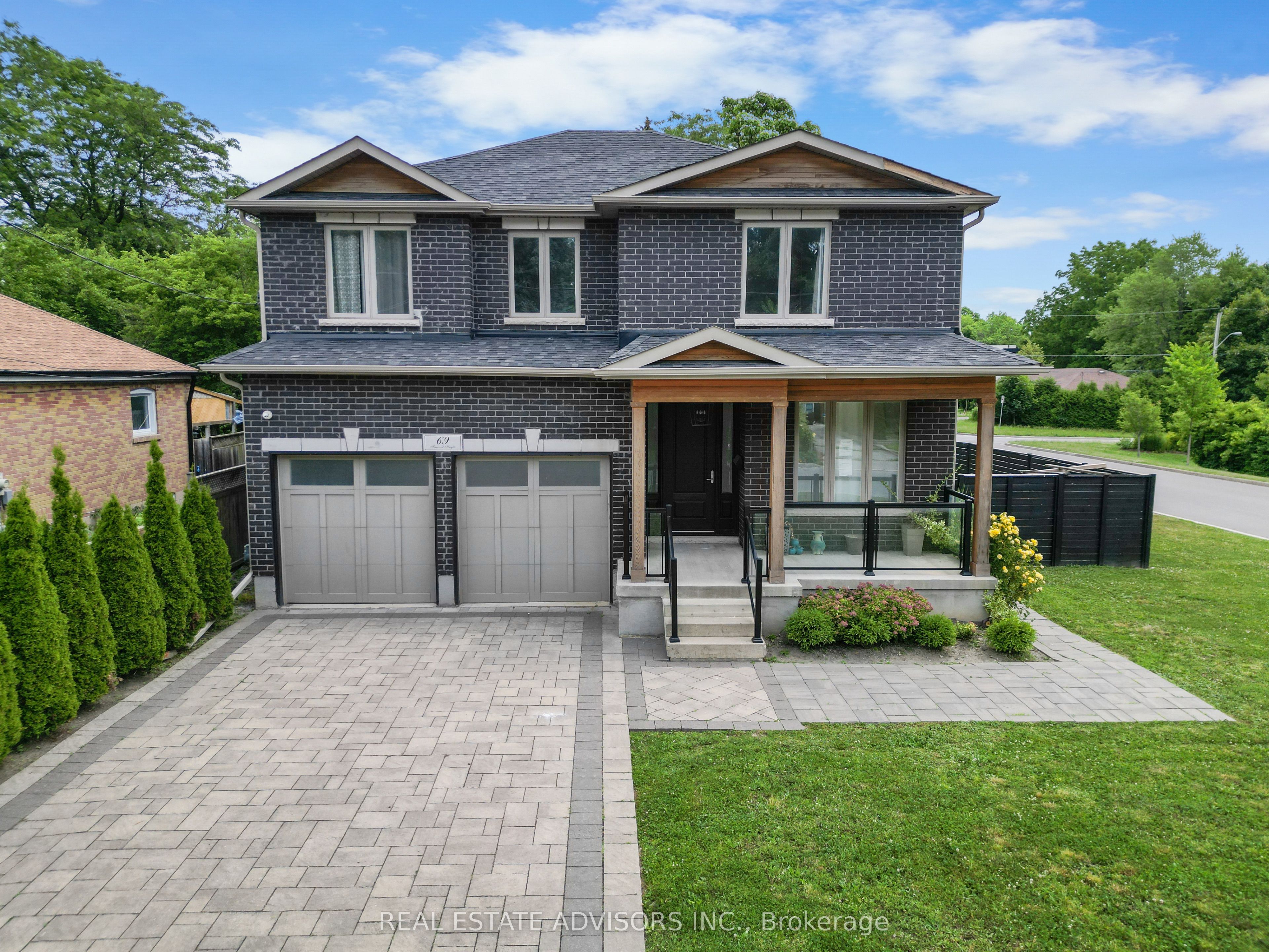 69 Fenwood Heights