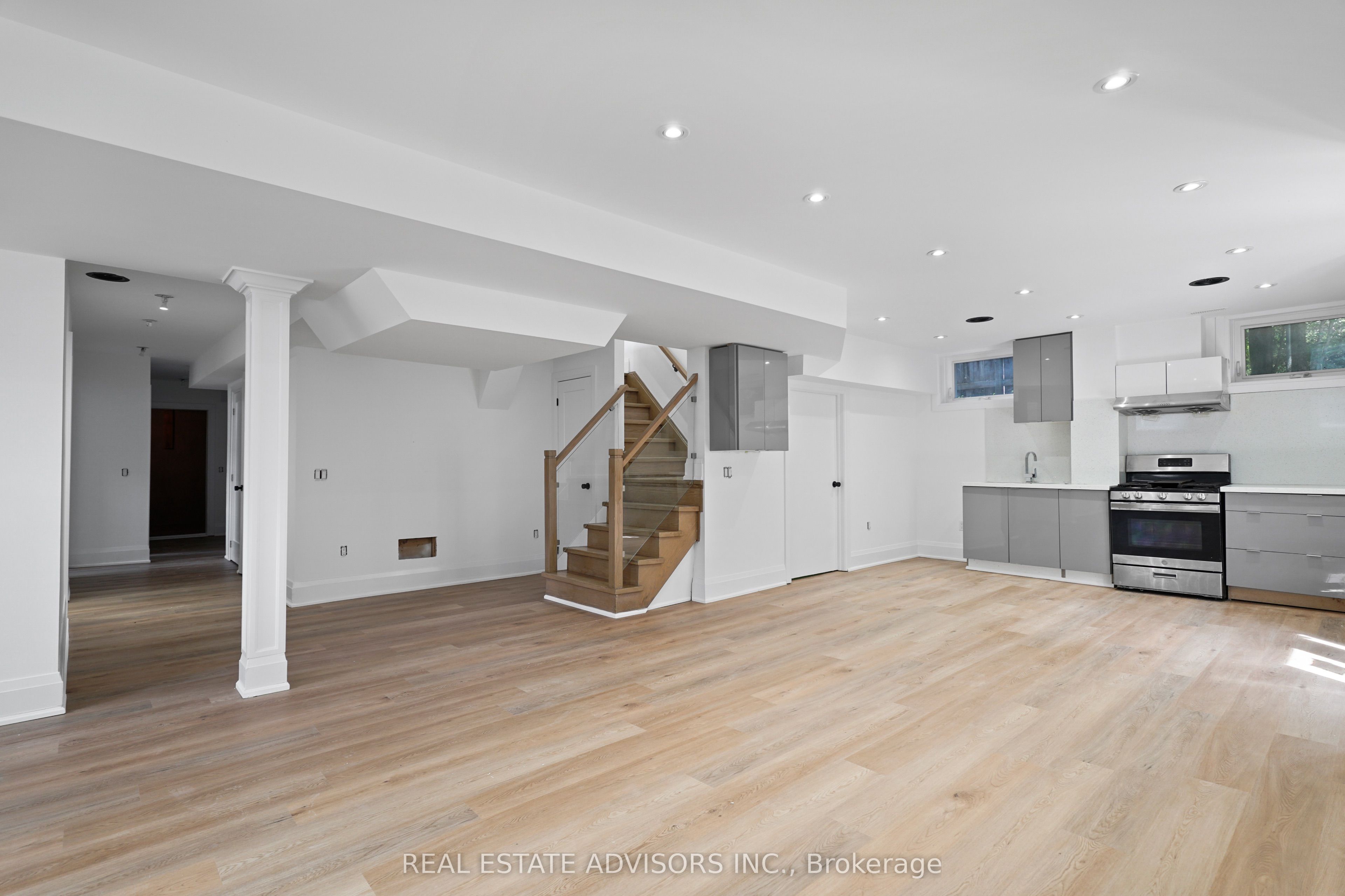69 Fenwood Heights
