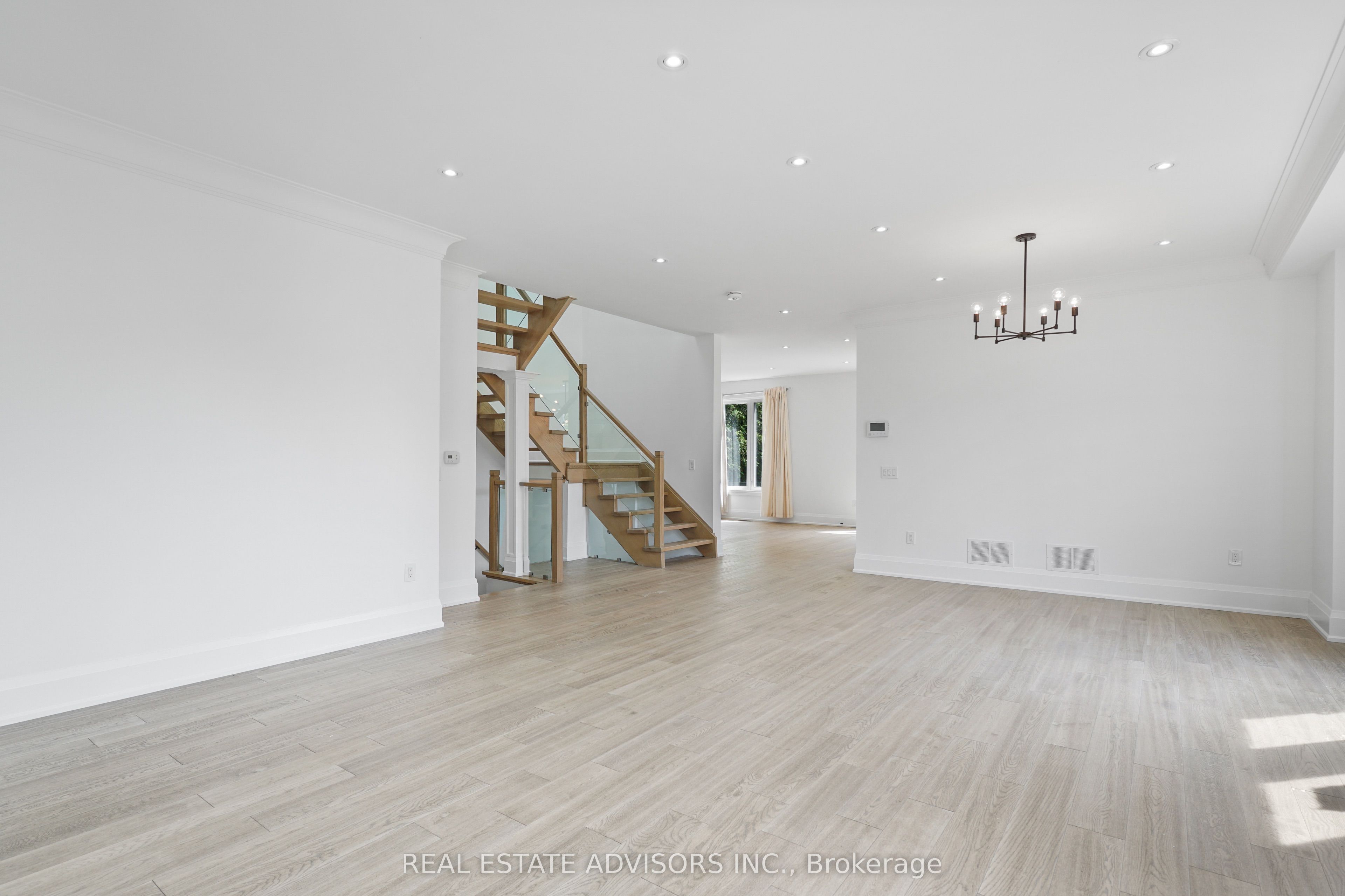 69 Fenwood Heights