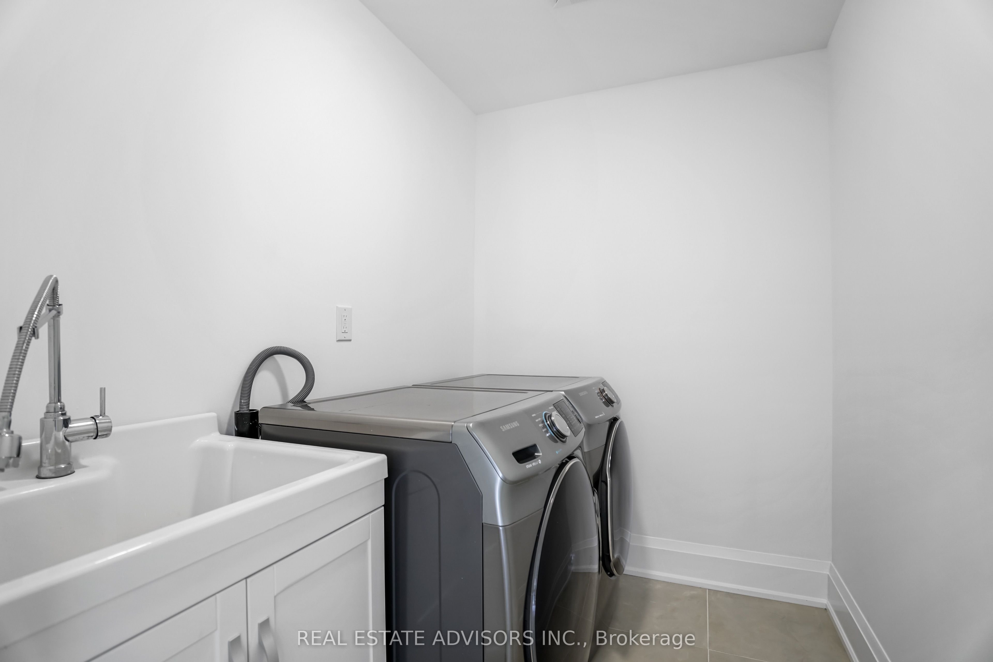 69 Fenwood Heights