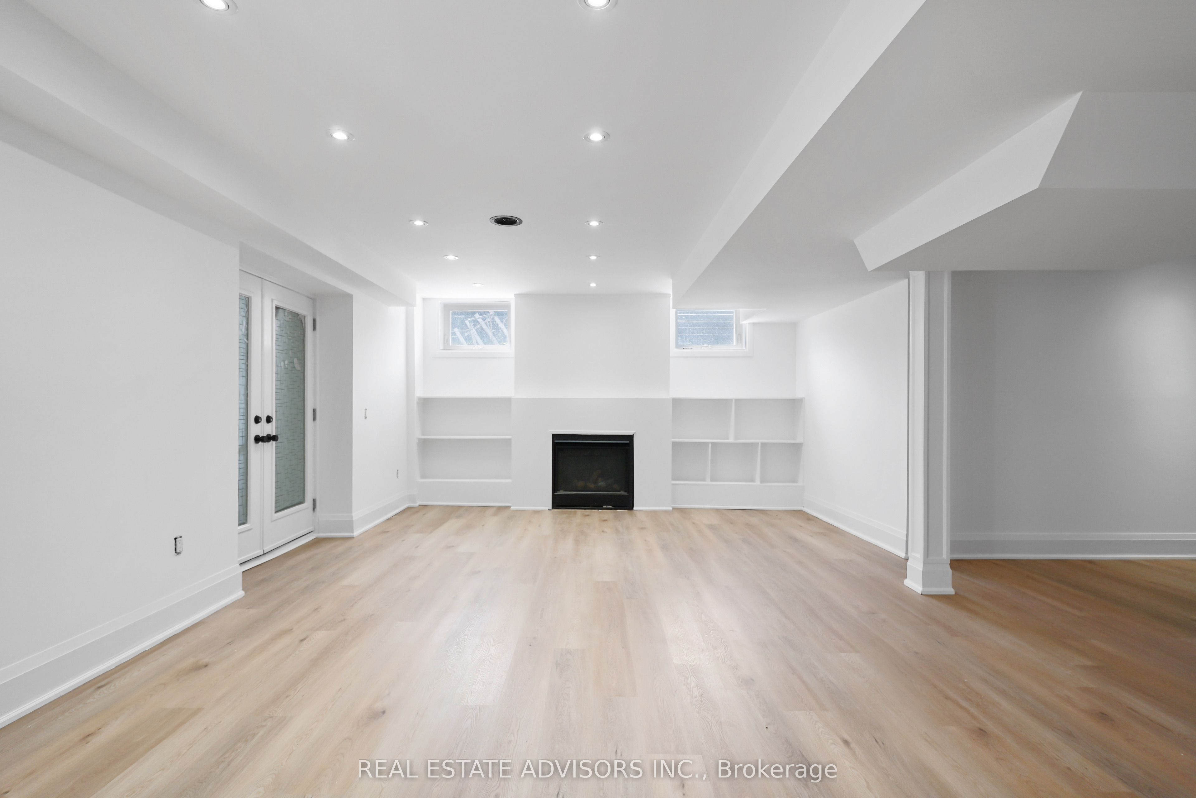 69 Fenwood Heights