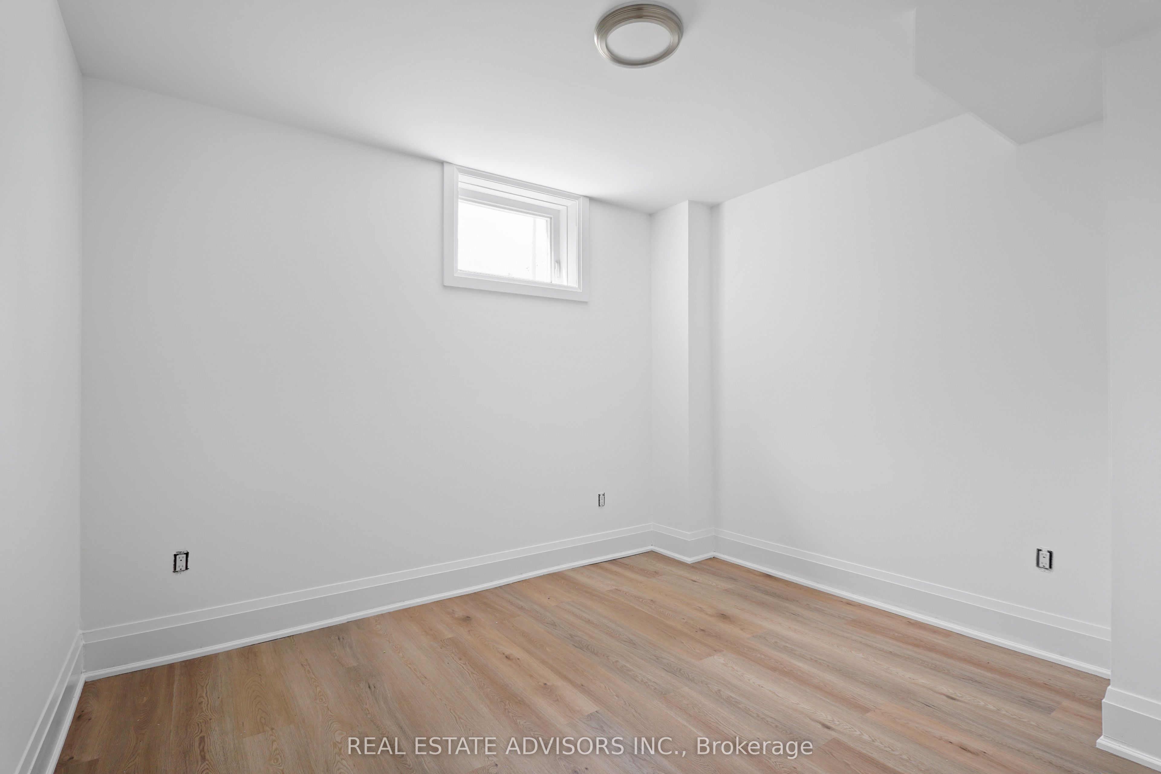 69 Fenwood Heights