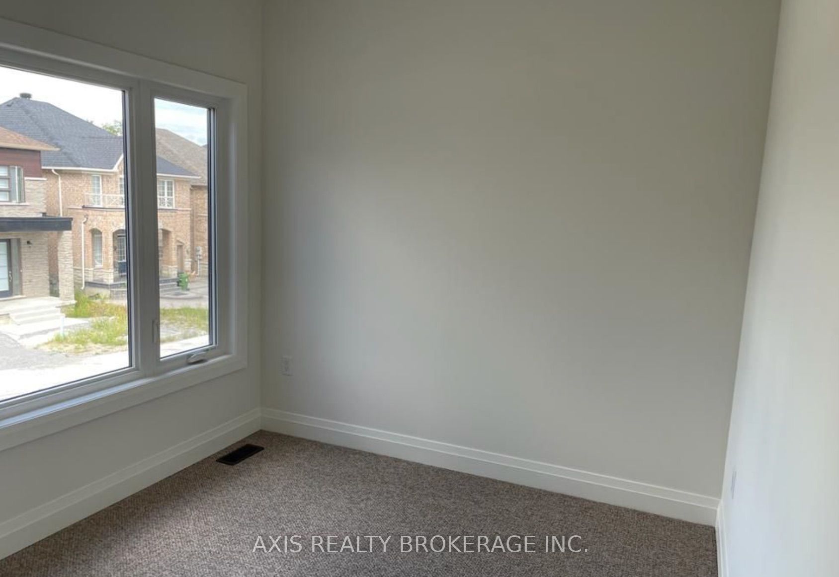 36 Hearth Place