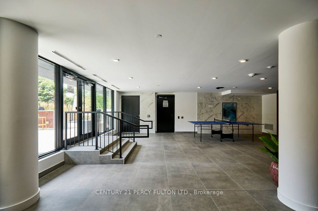 2799 Kingston Road #305