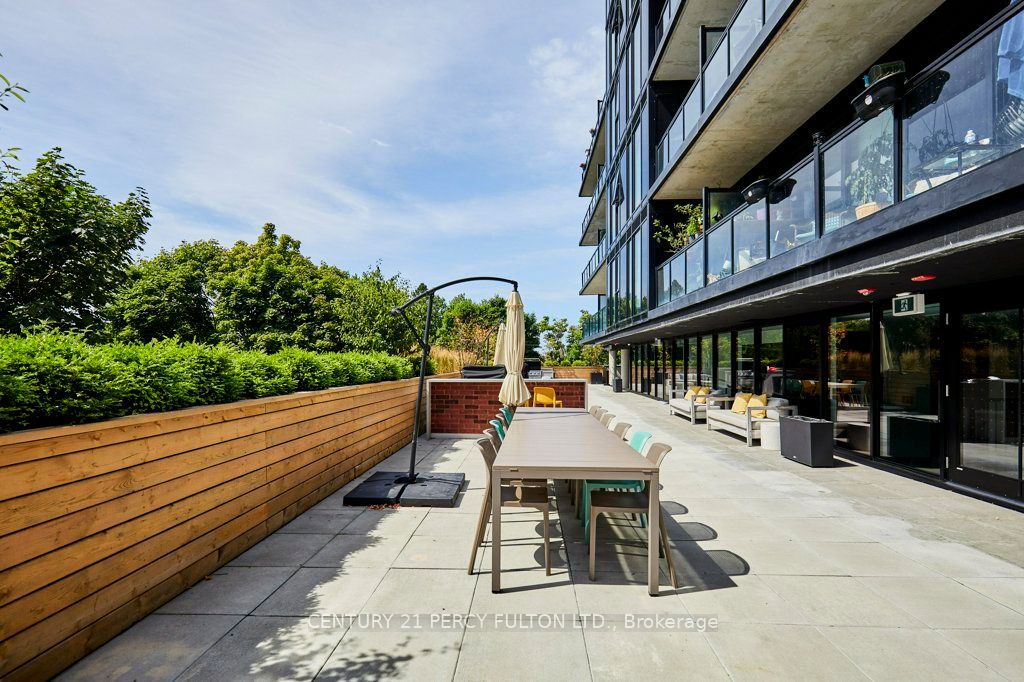 2799 Kingston Road #305