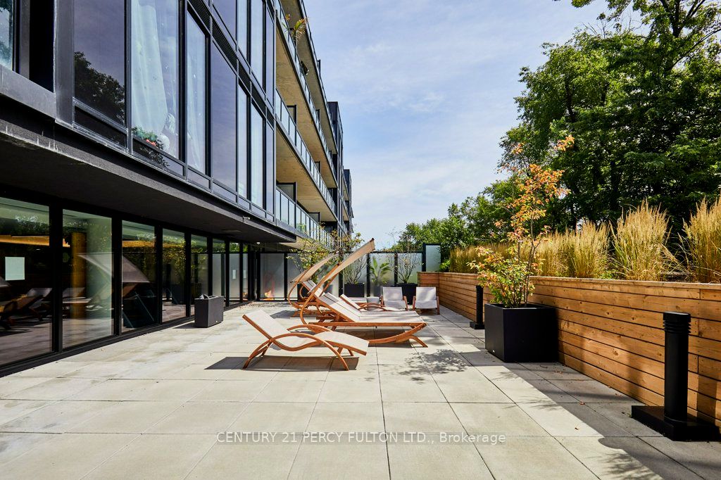 2799 Kingston Road #305