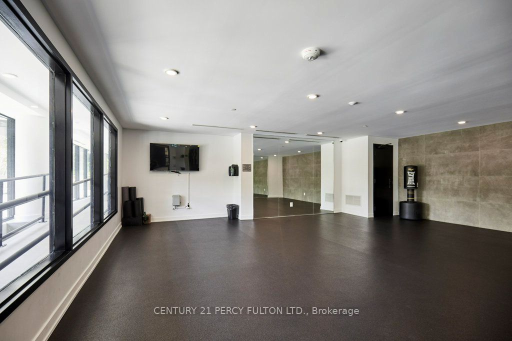 2799 Kingston Road #305