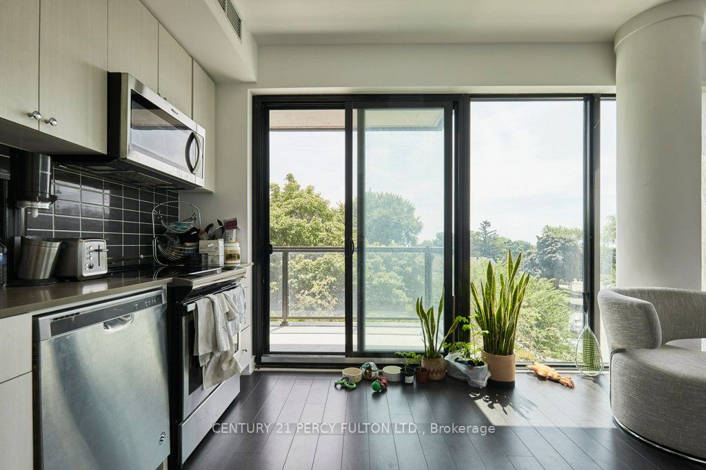 2799 Kingston Road #305