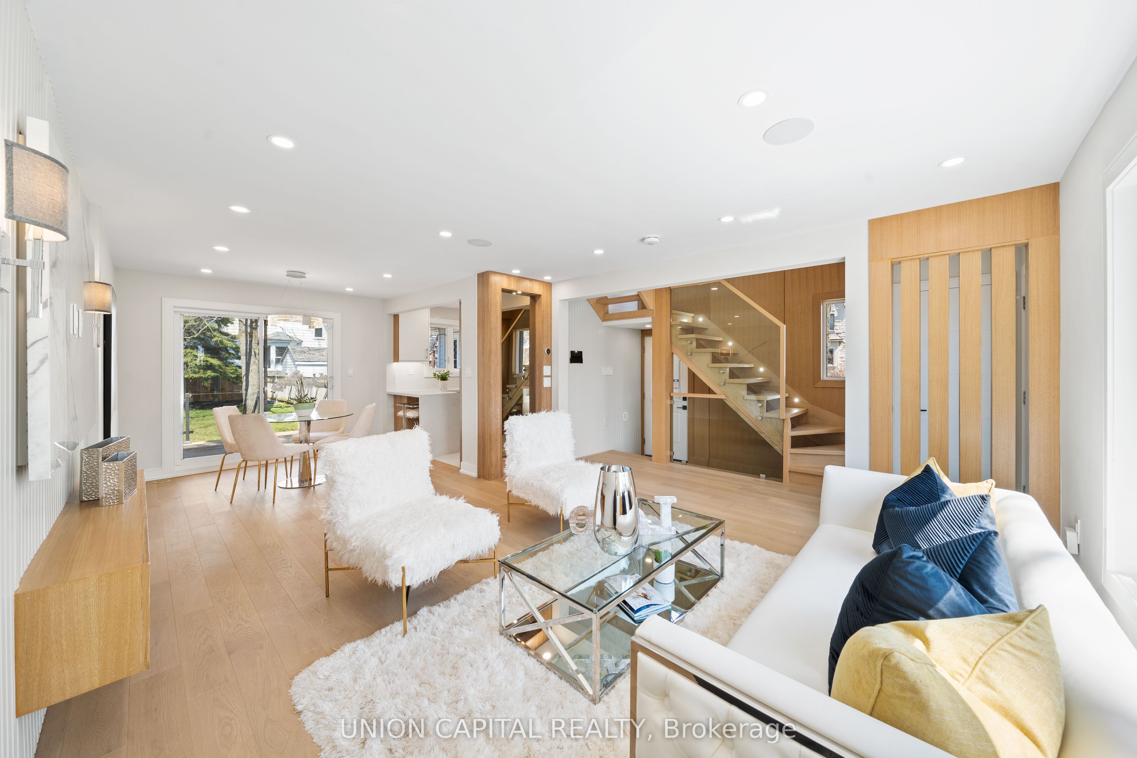 28 Pine Avenue