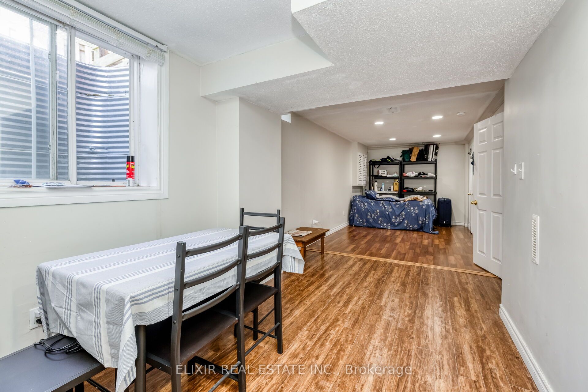 1875 Dalhousie Crescent