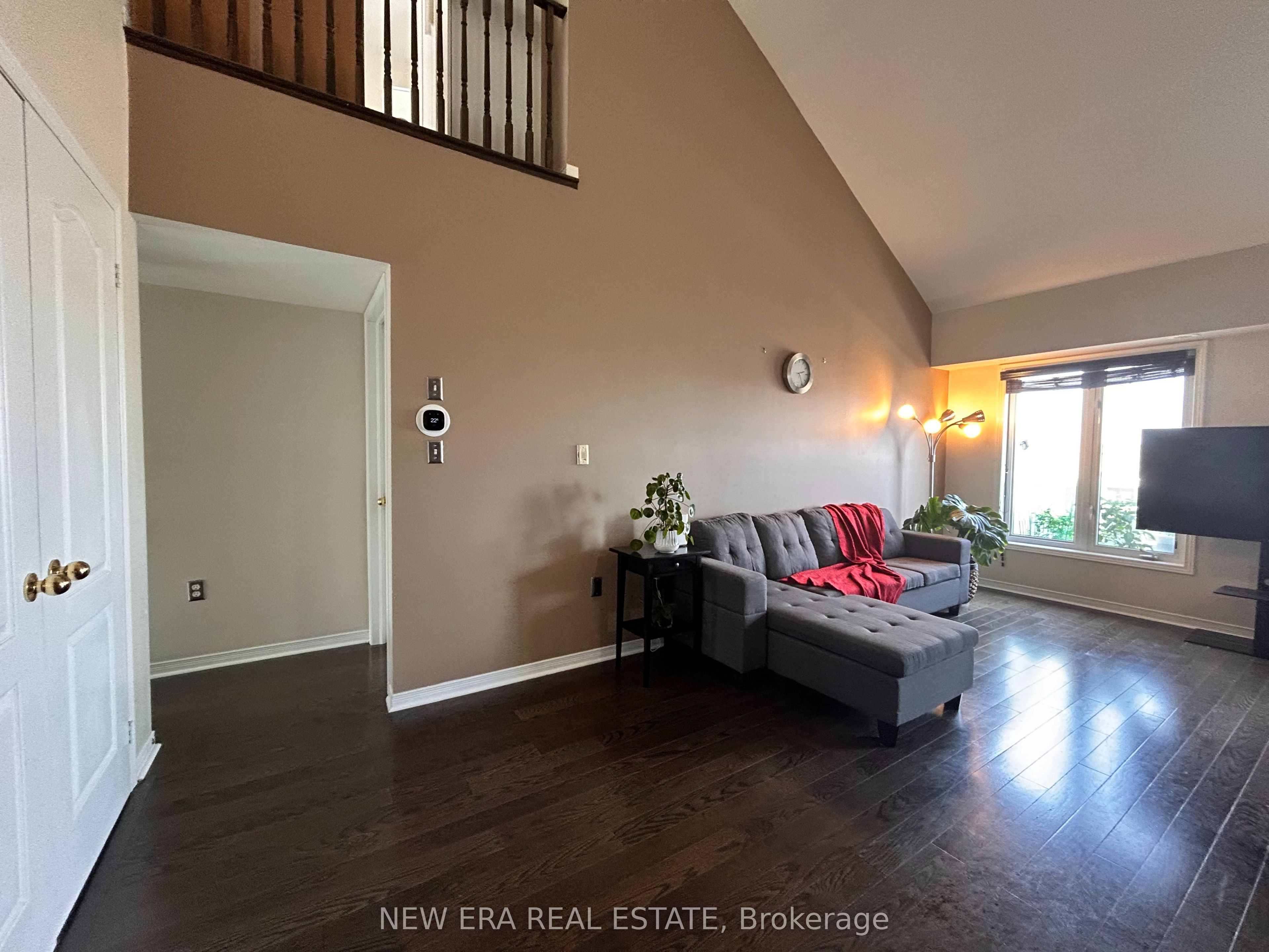 651F Warden Avenue #48