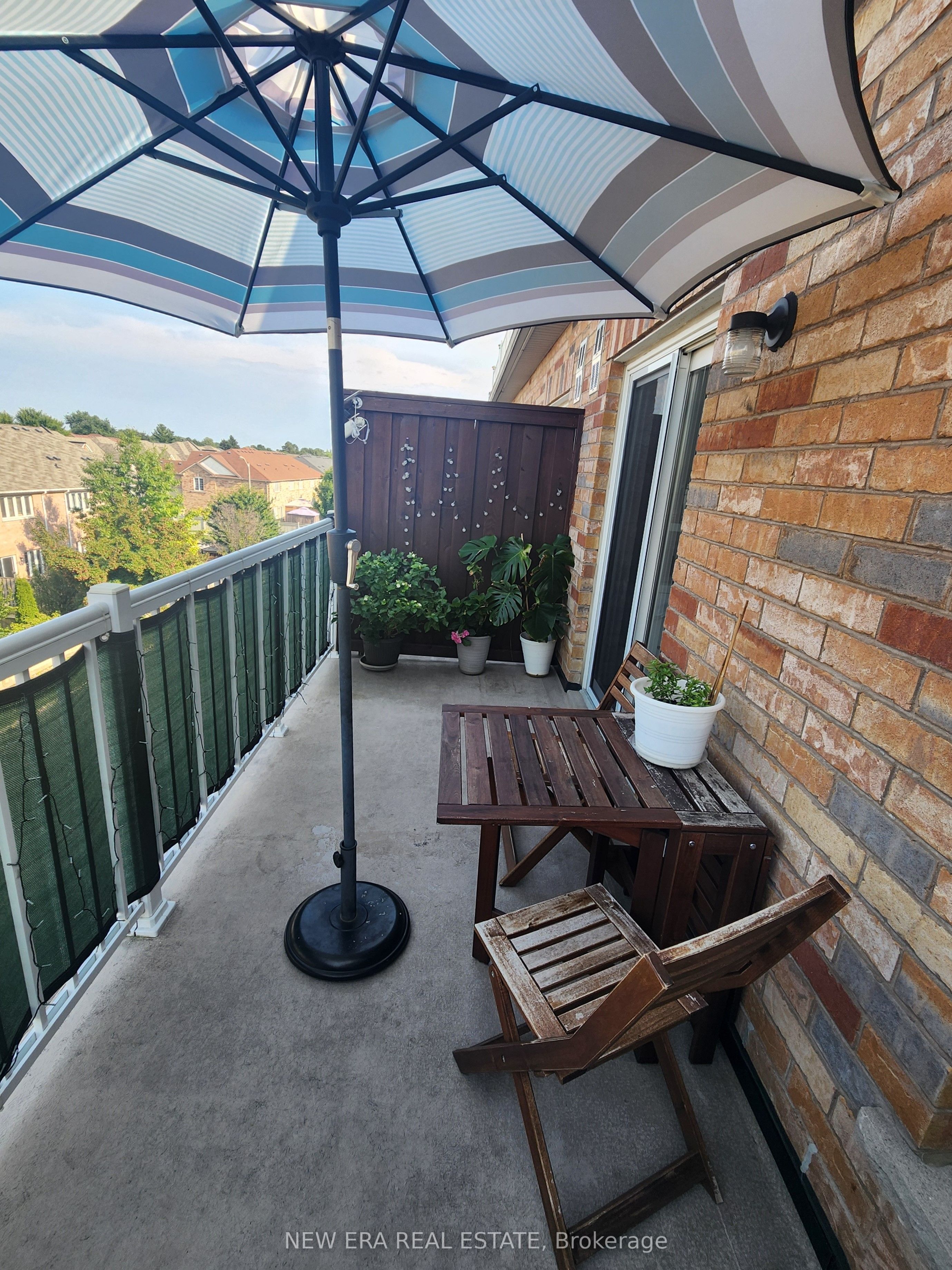 651F Warden Avenue #48