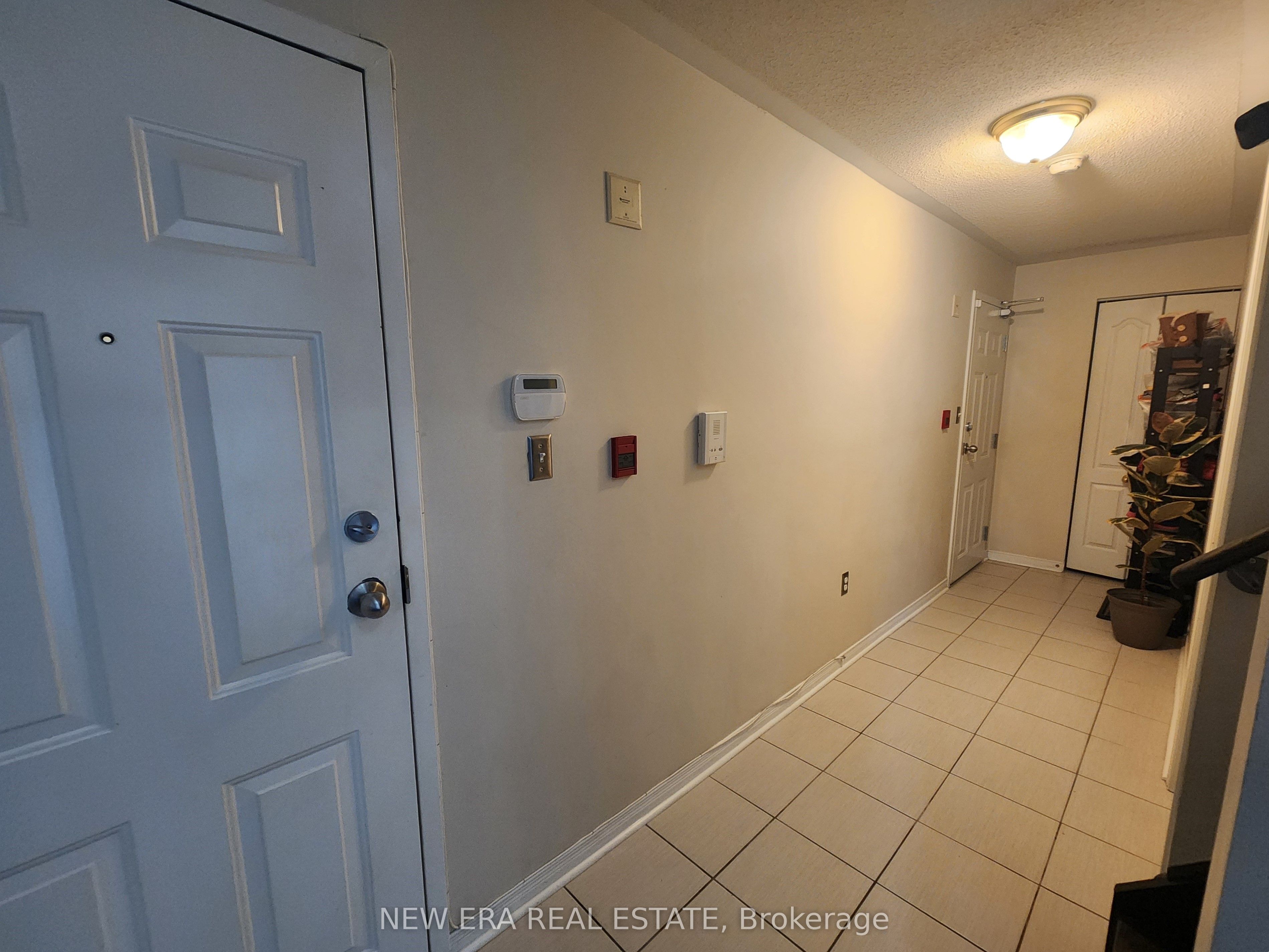 651F Warden Avenue #48