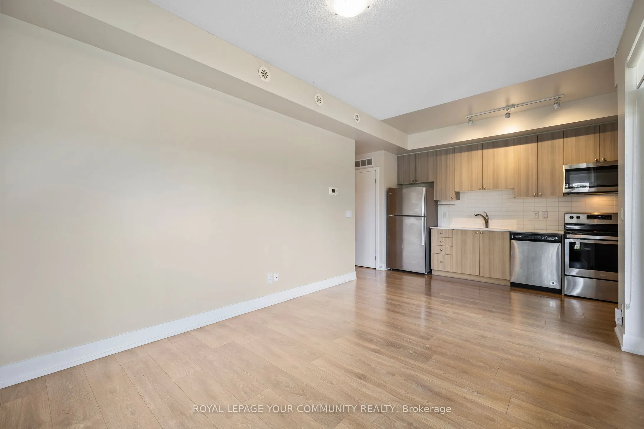 1245 Bayly Street, #21