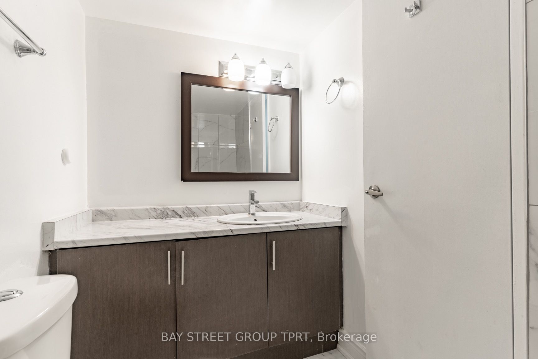 180 Markham Road, #207