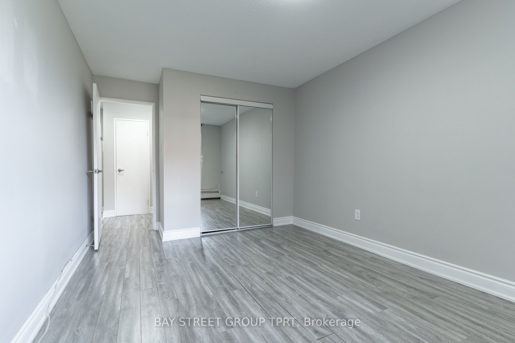 180 Markham Road, #207