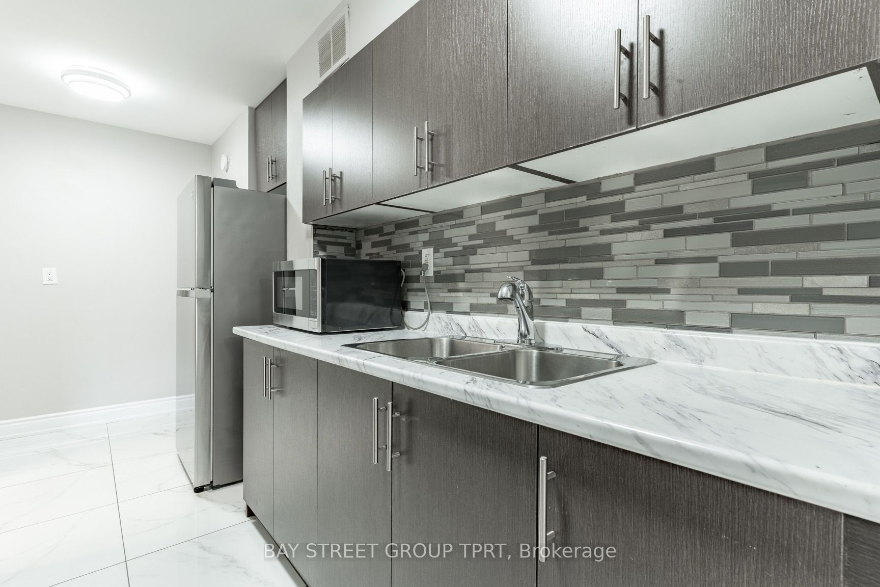 180 Markham Road, #207