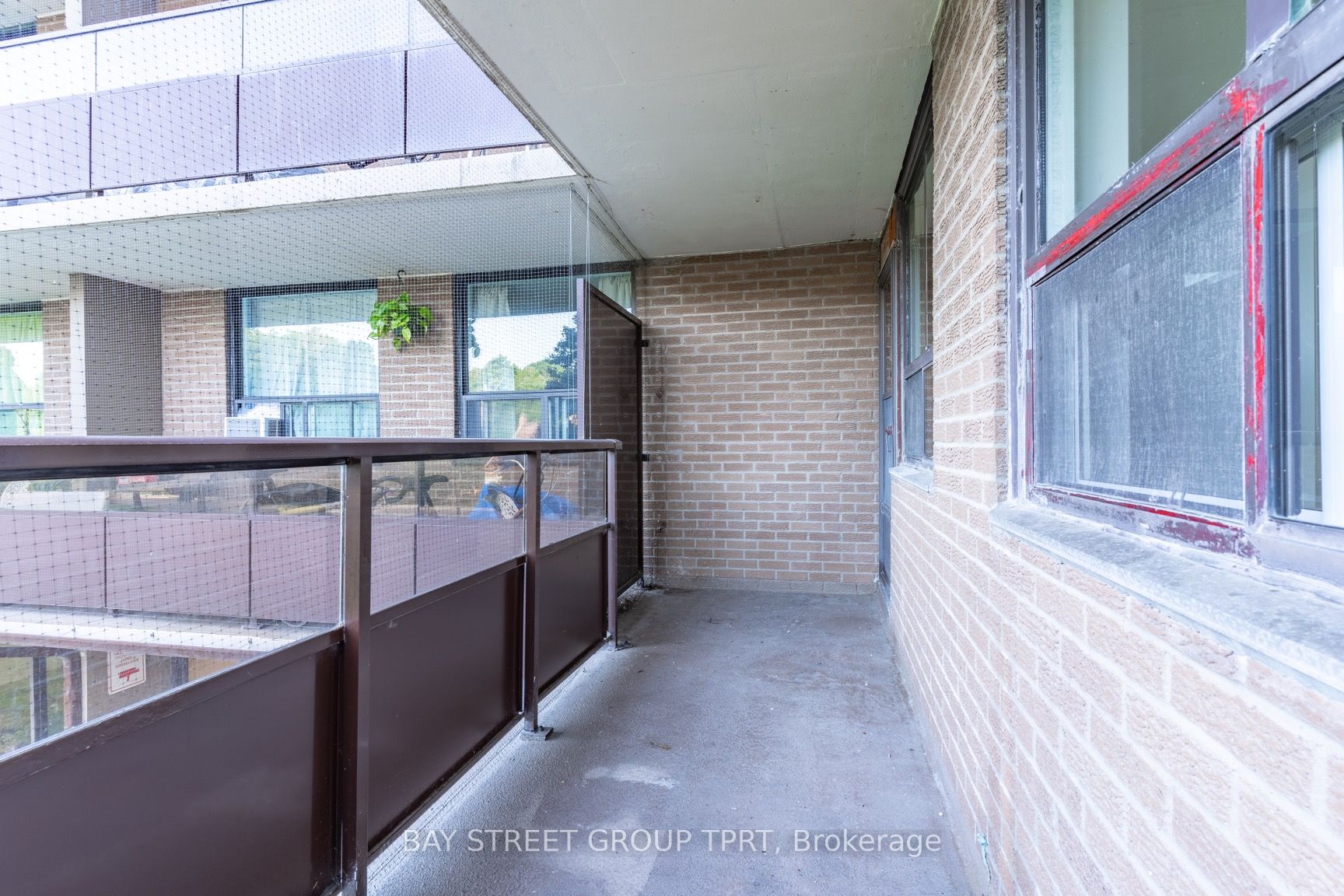 180 Markham Road, #207