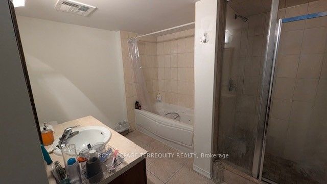 6 Rosebank Drive #16A