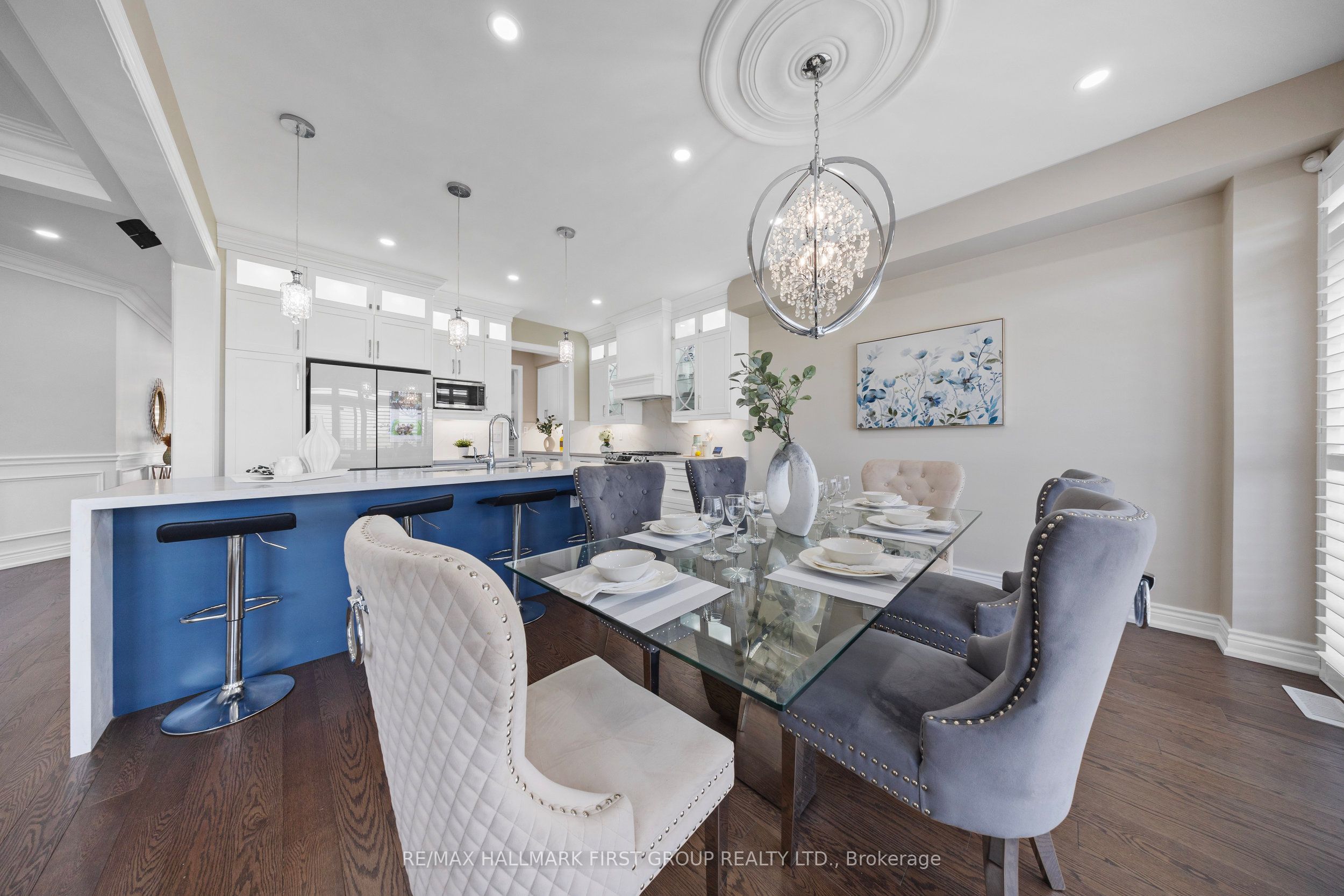 27 Yacht Drive