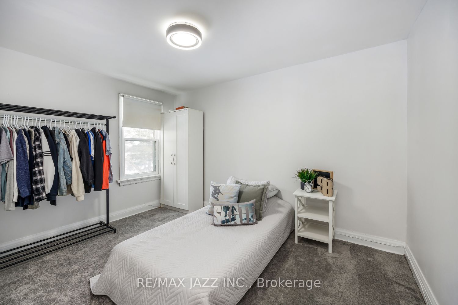 10239 Cochrane Road