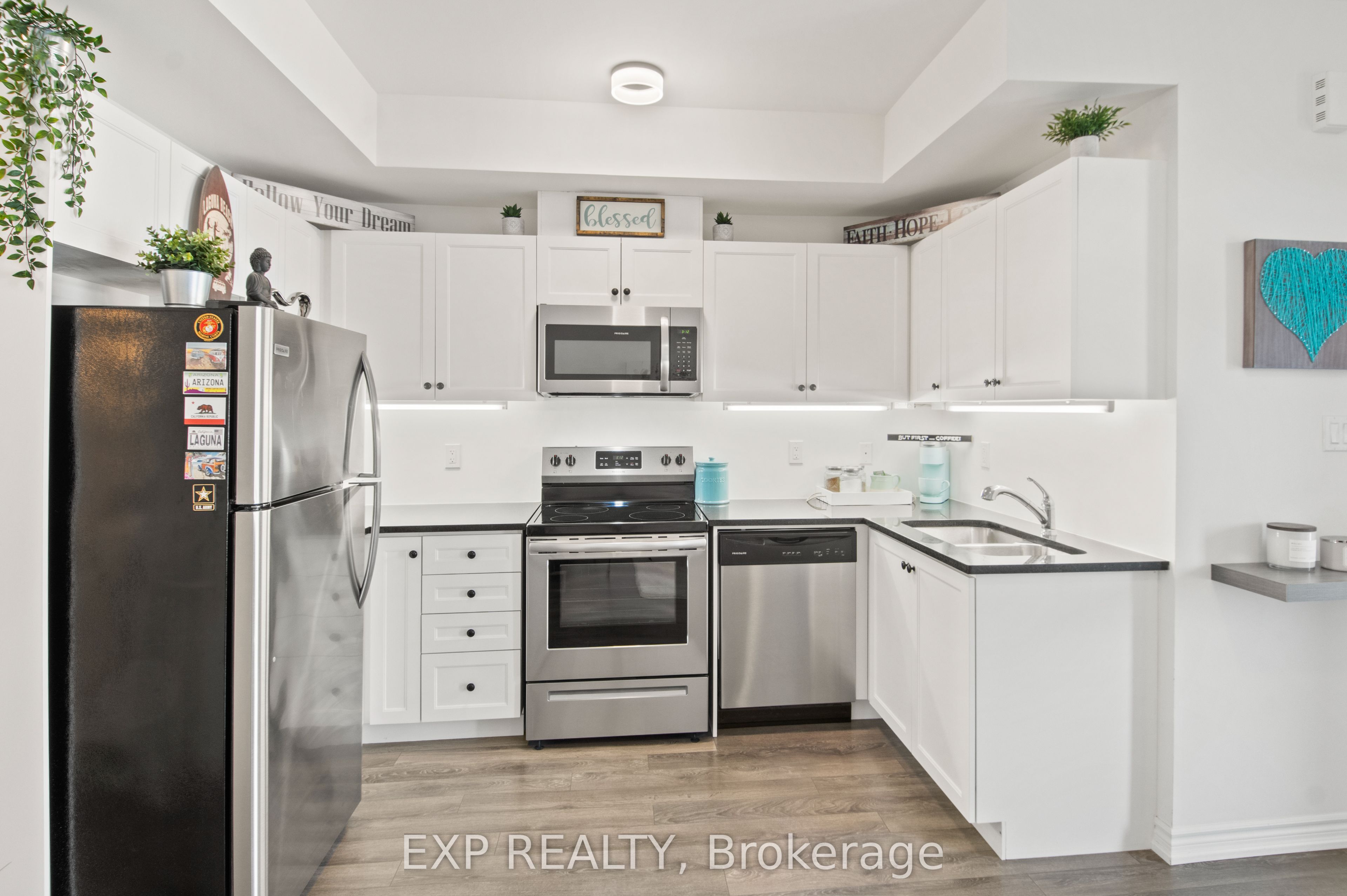 2590 William Jackson Drive, #10