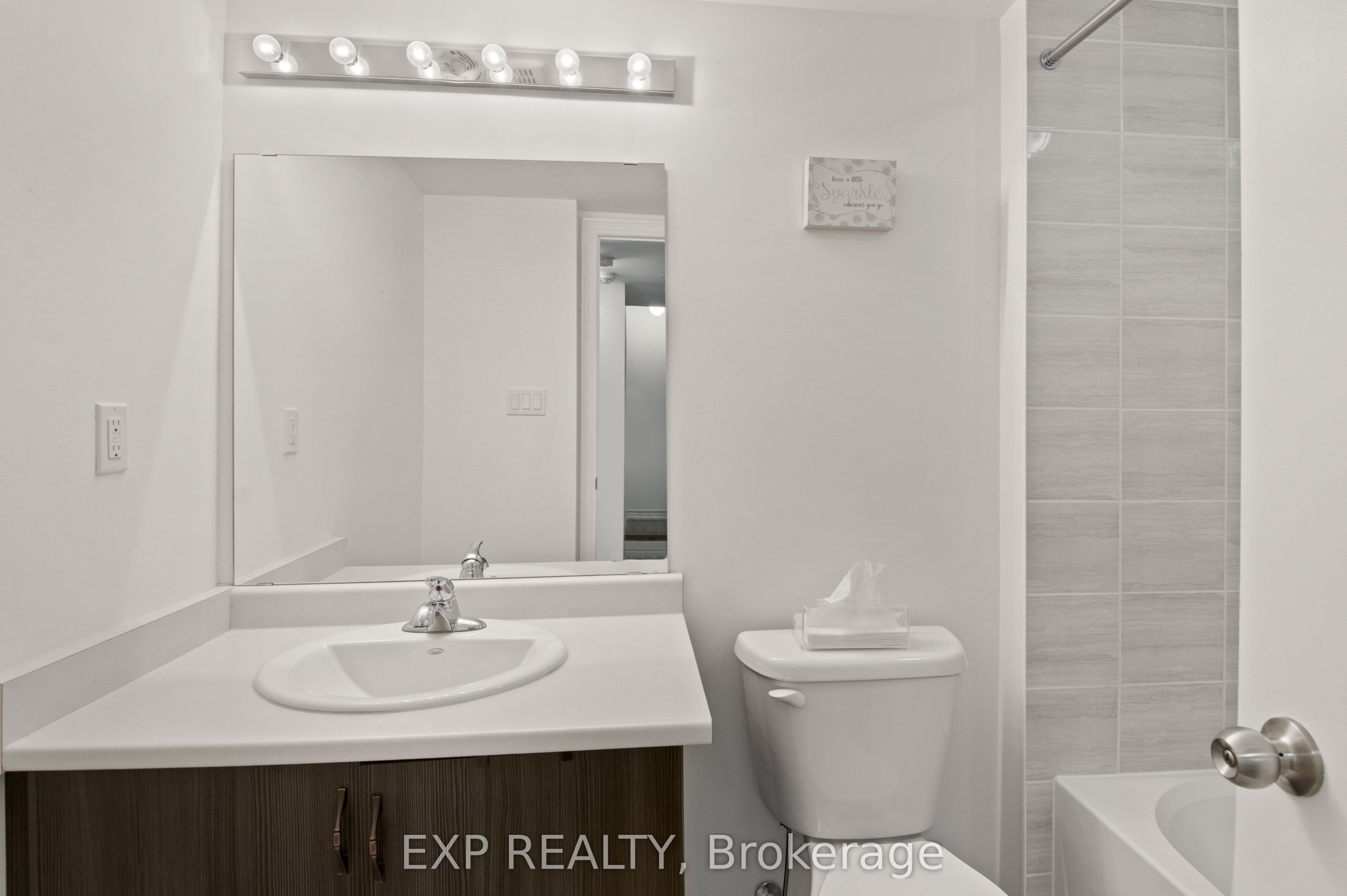 2590 William Jackson Drive, #10