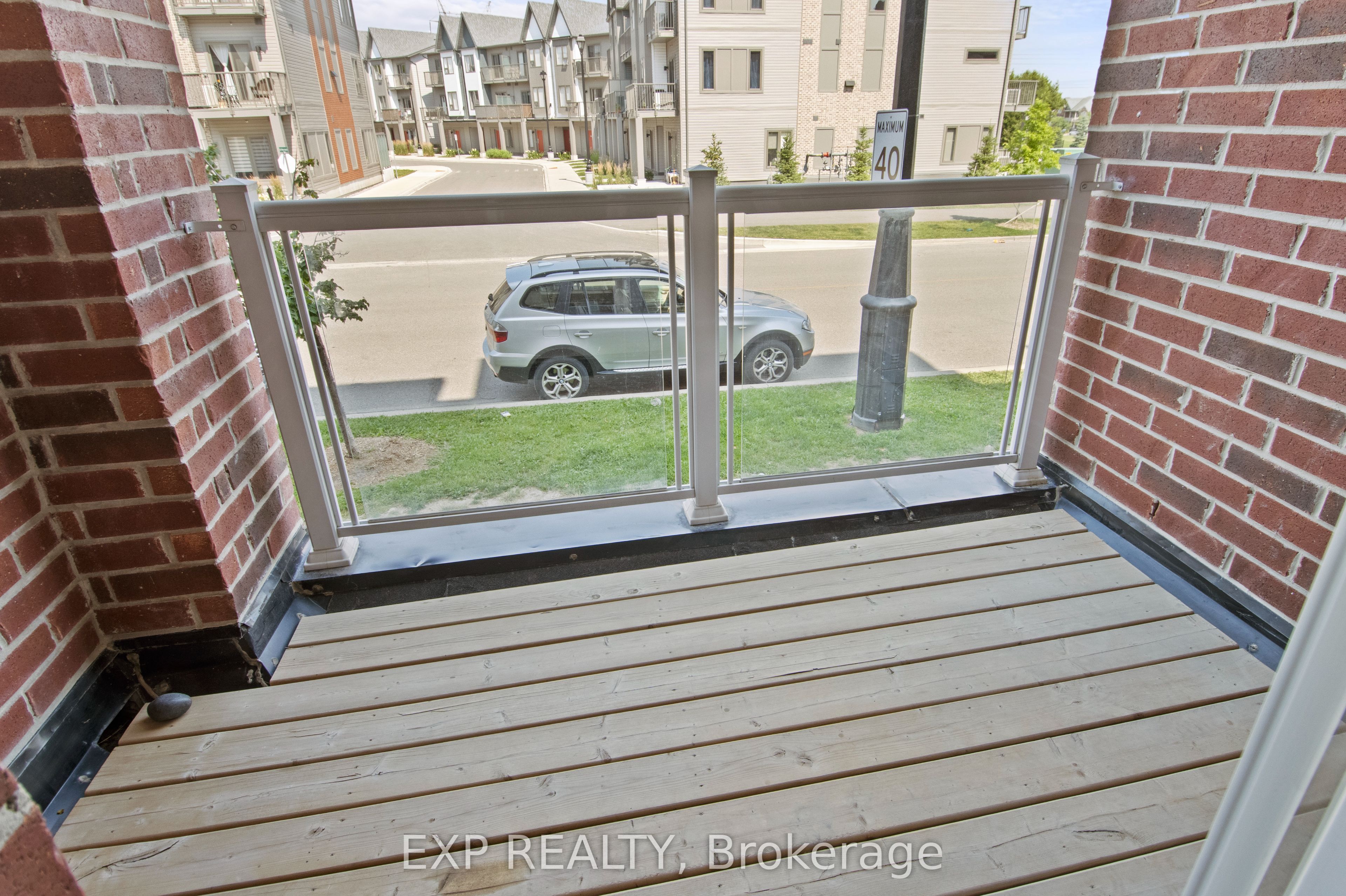 2590 William Jackson Drive, #10