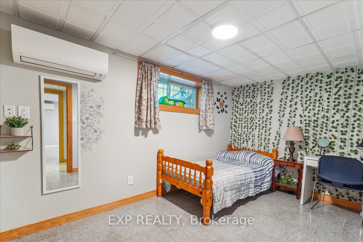 3505 Cochrane Street