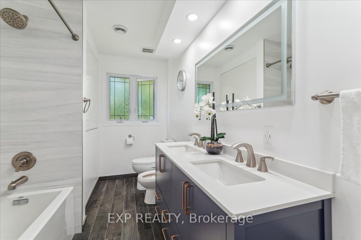 3505 Cochrane Street