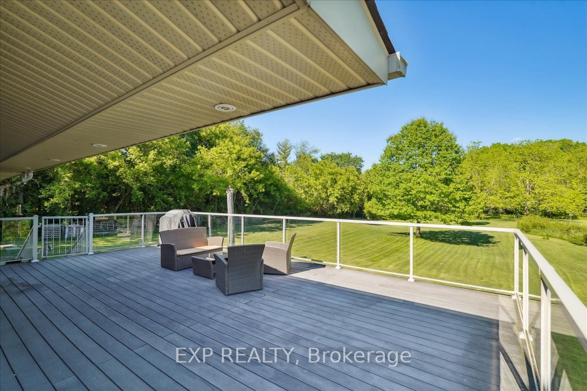 3505 Cochrane Street