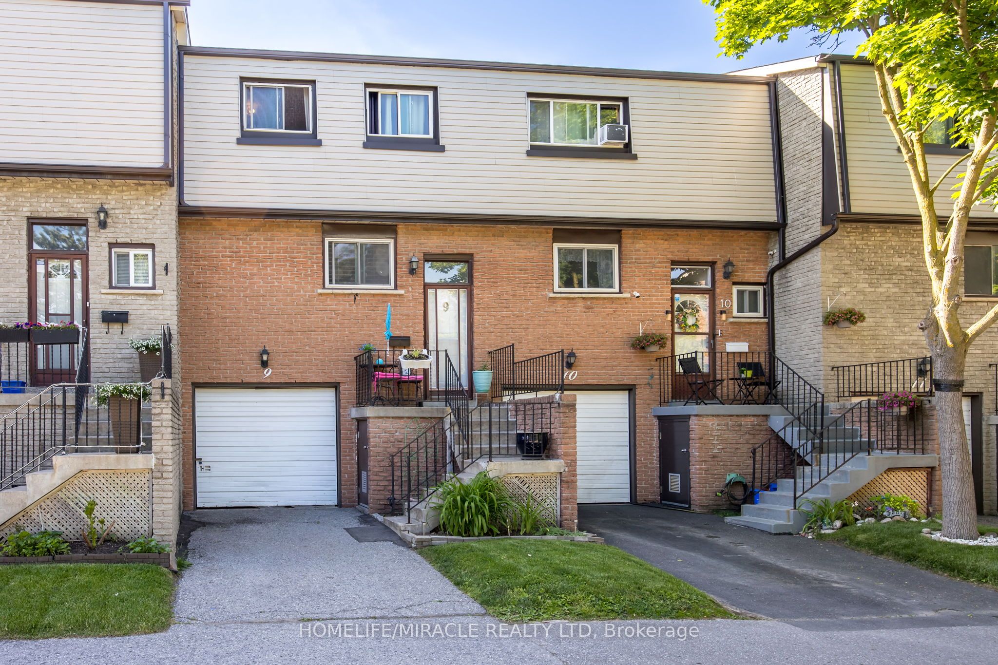 1945 Denmar Road N, #9