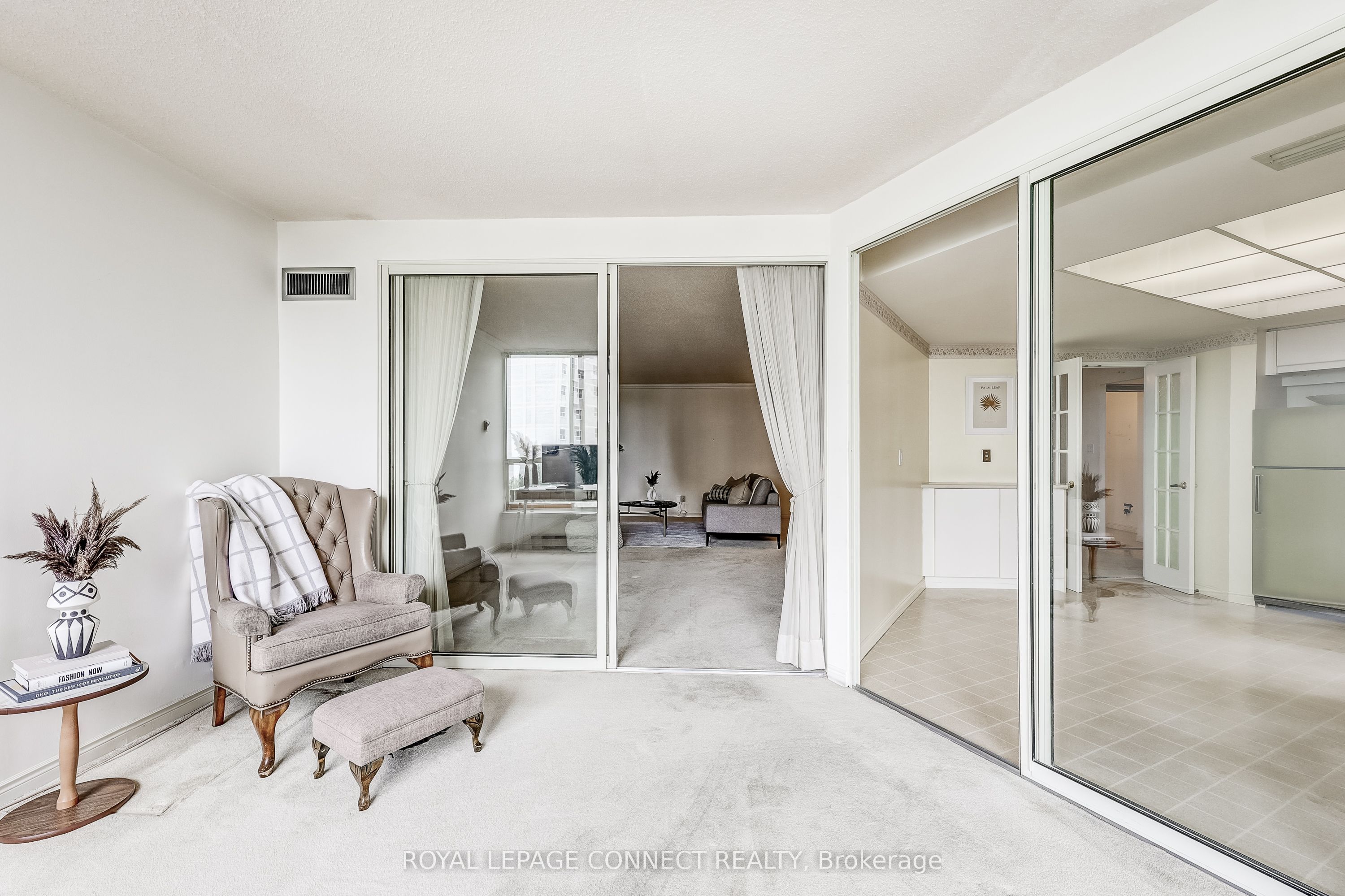 20 Guildwood Parkway #706