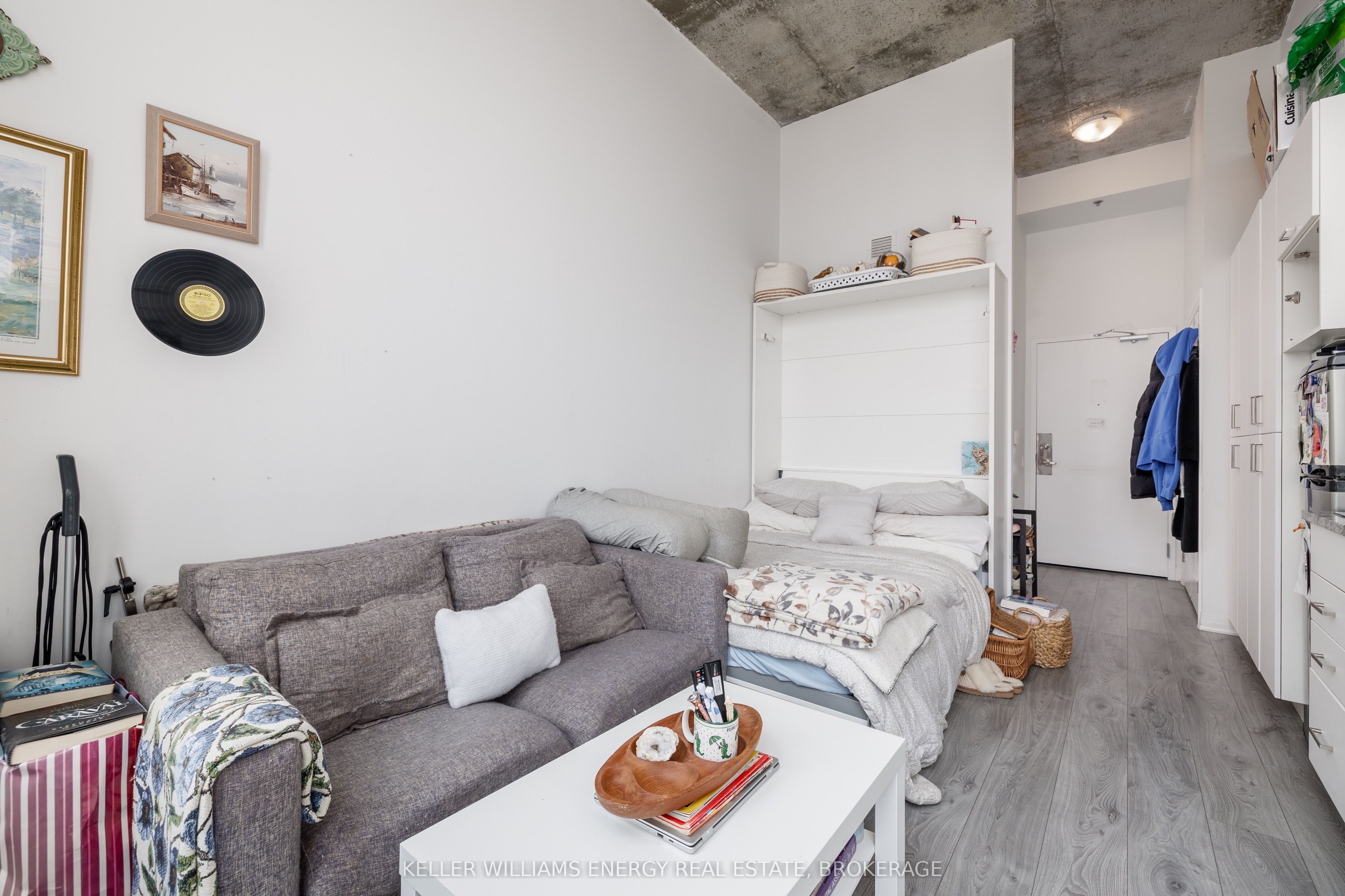 1900 Simcoe Street N #839