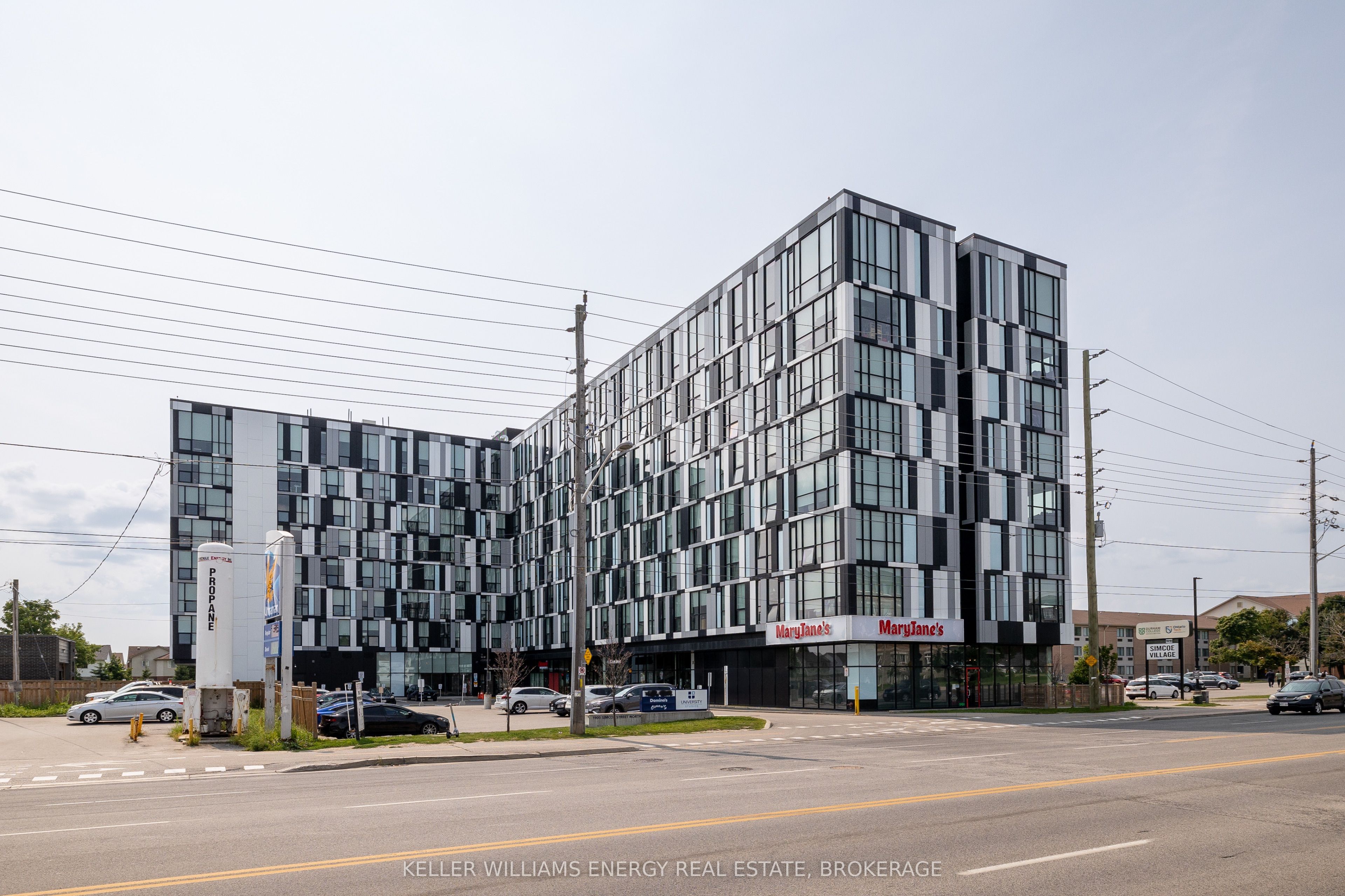 1900 Simcoe Street N #839