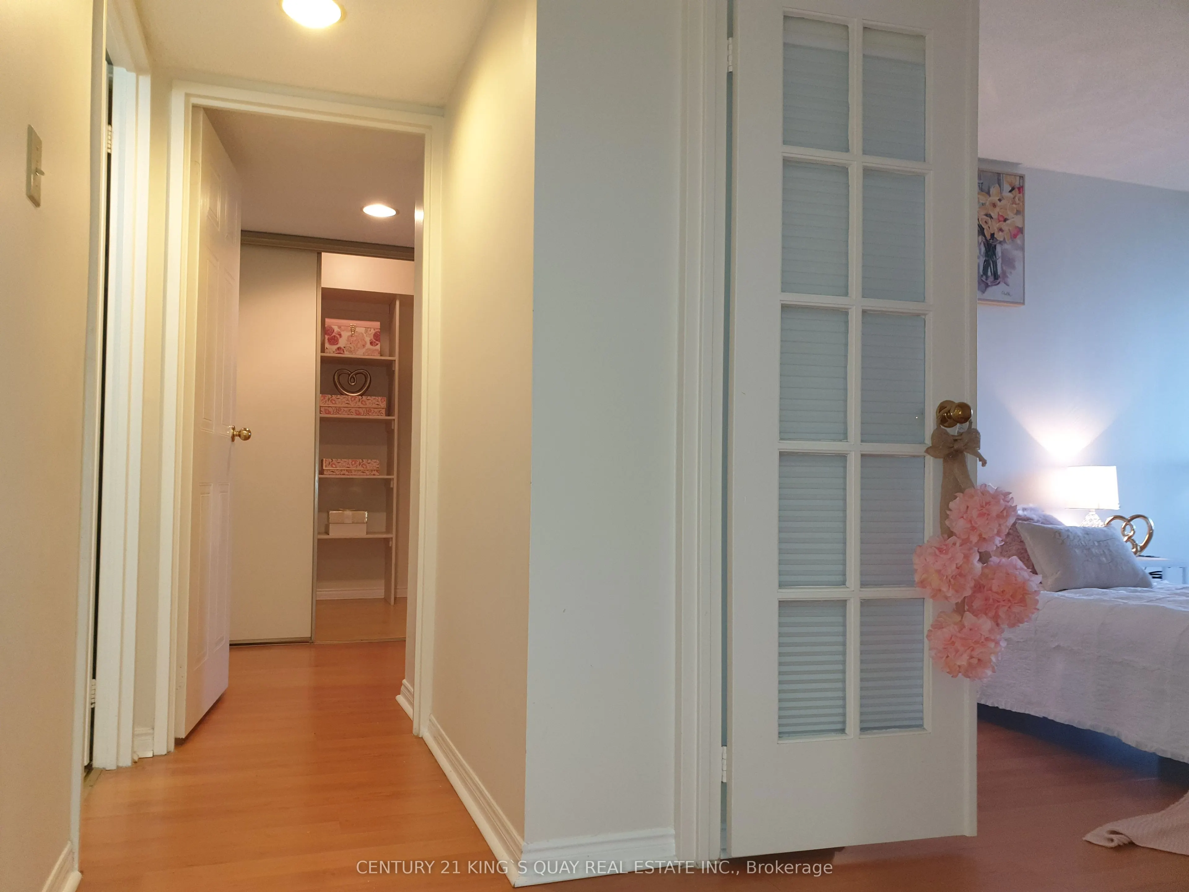 160 Alton Towers Circle, #1107