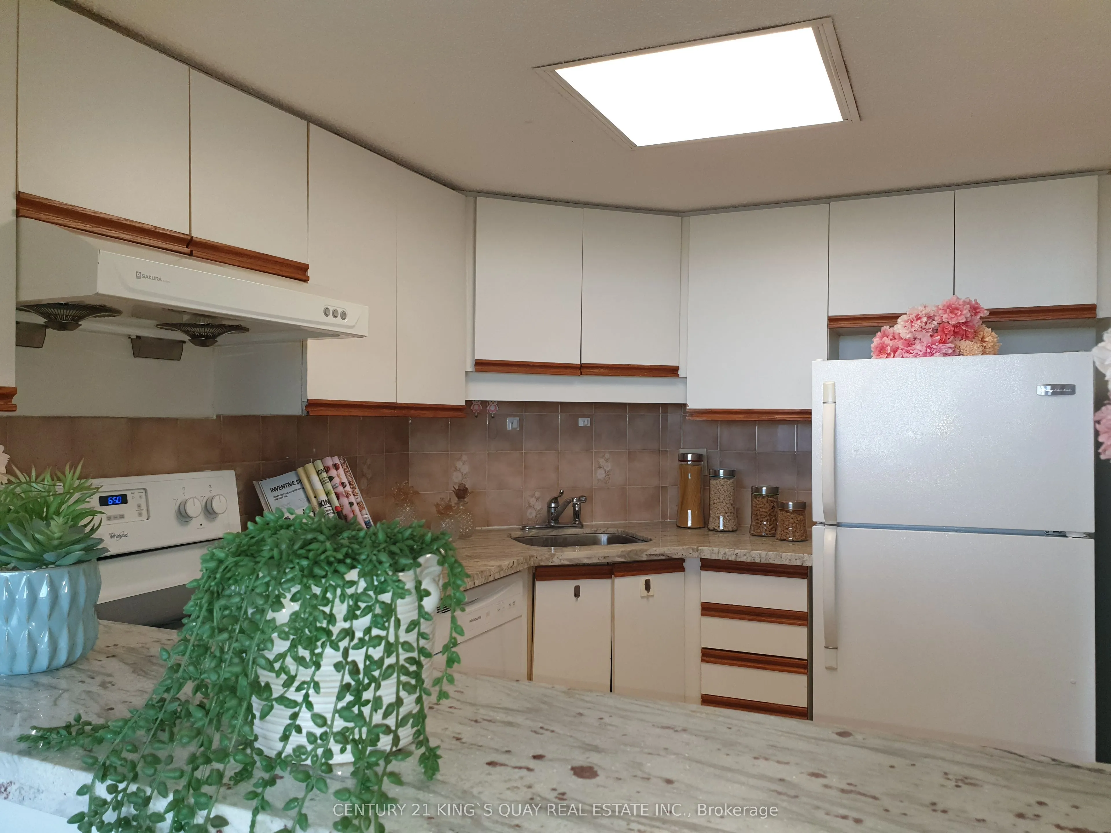 160 Alton Towers Circle, #1107