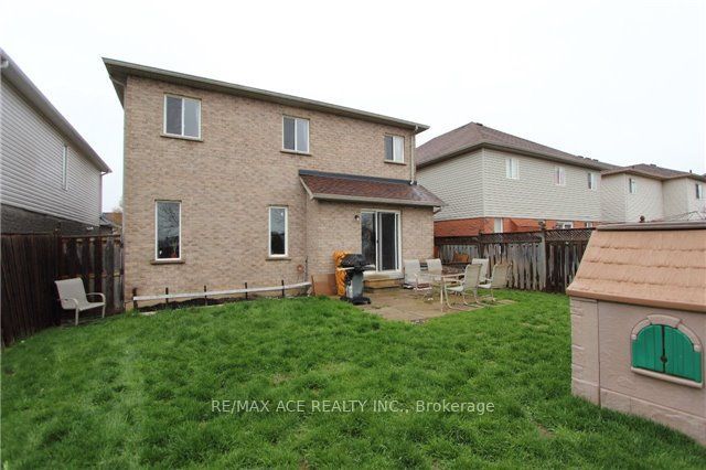 37 Sprucewood Crescent, #BSMT