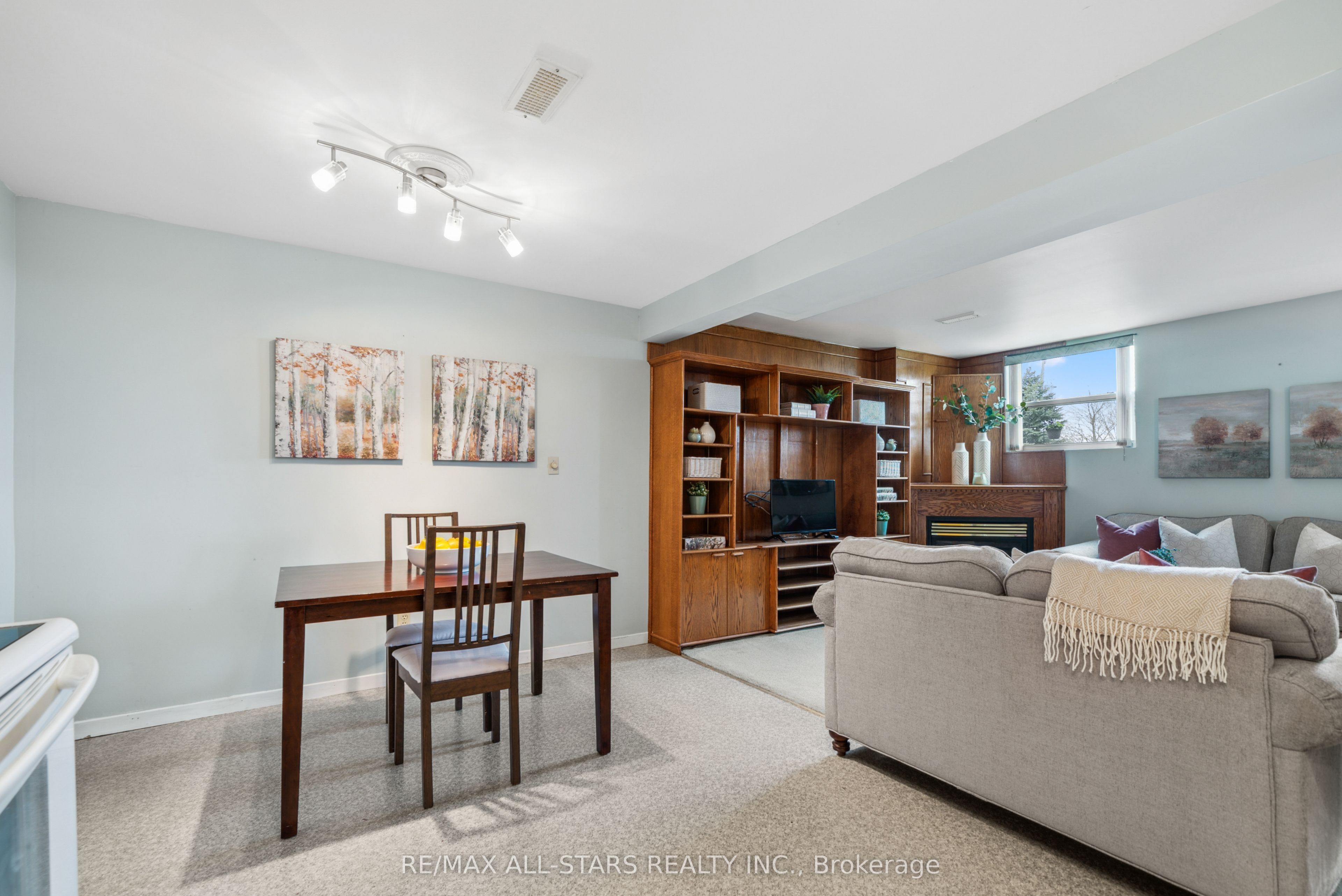 53 Williams Point Road