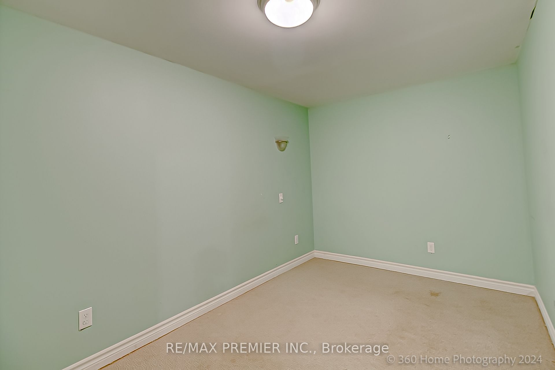 151 Clements Road E