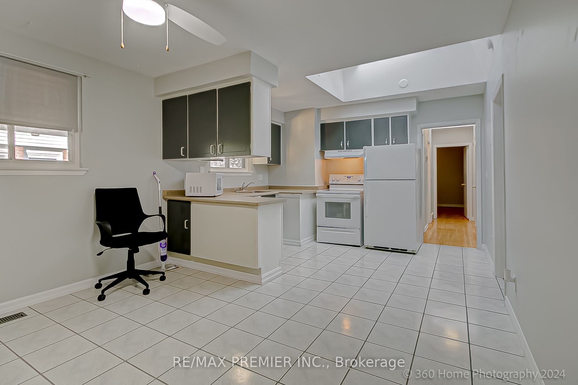 151 Clements Road E