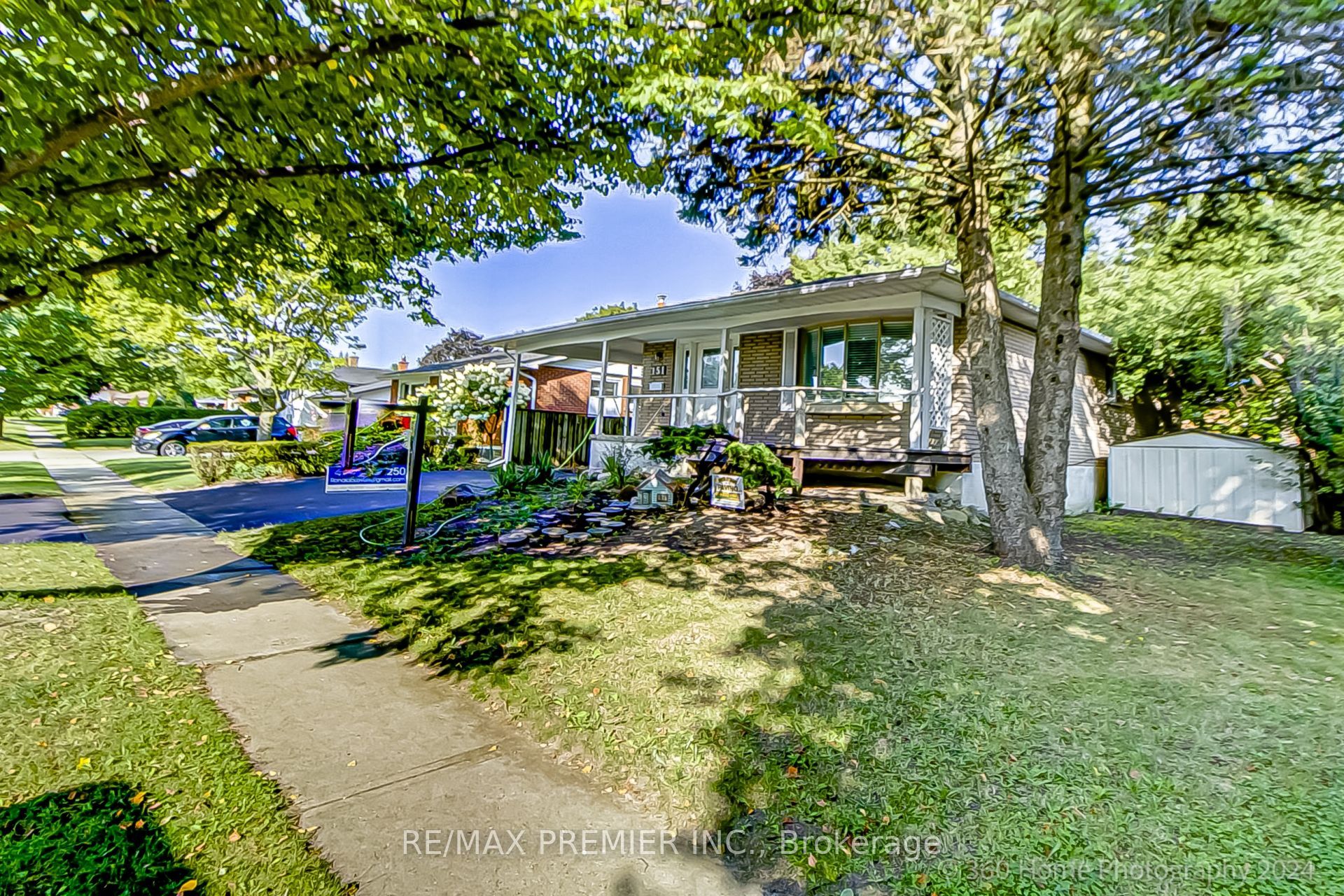 151 Clements Road E