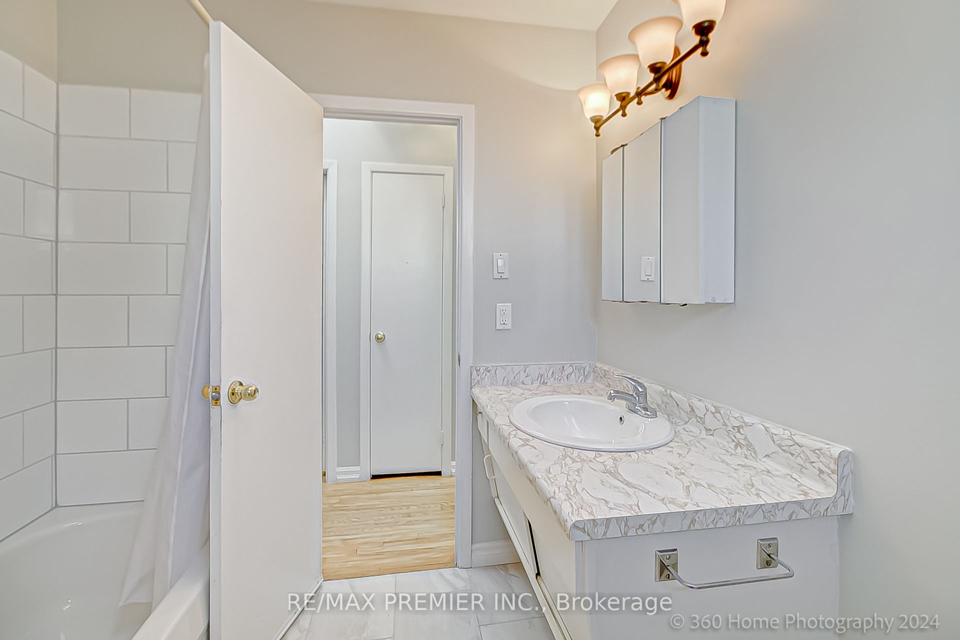 151 Clements Road E