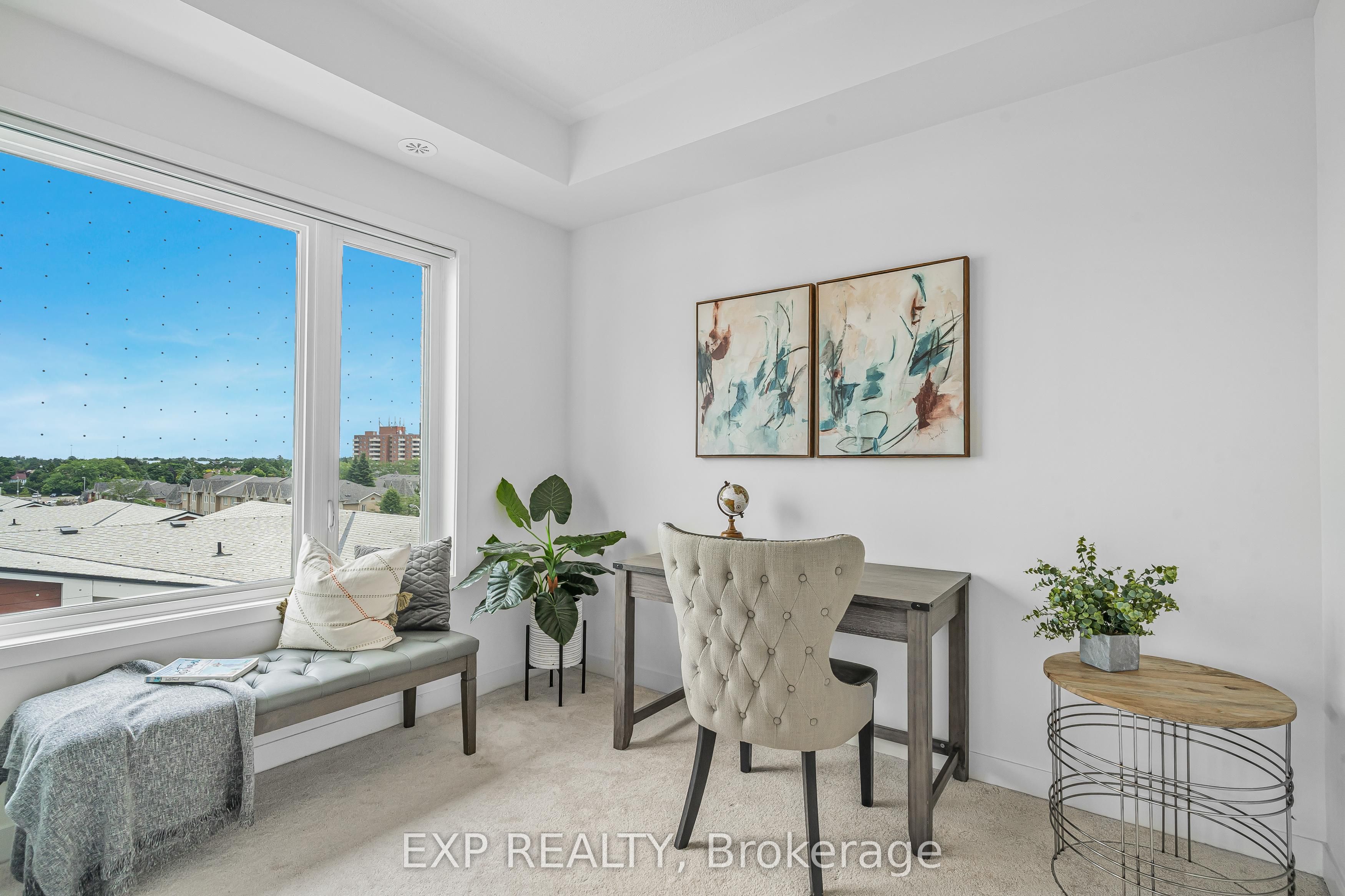 20 Orchid Place Drive, #404