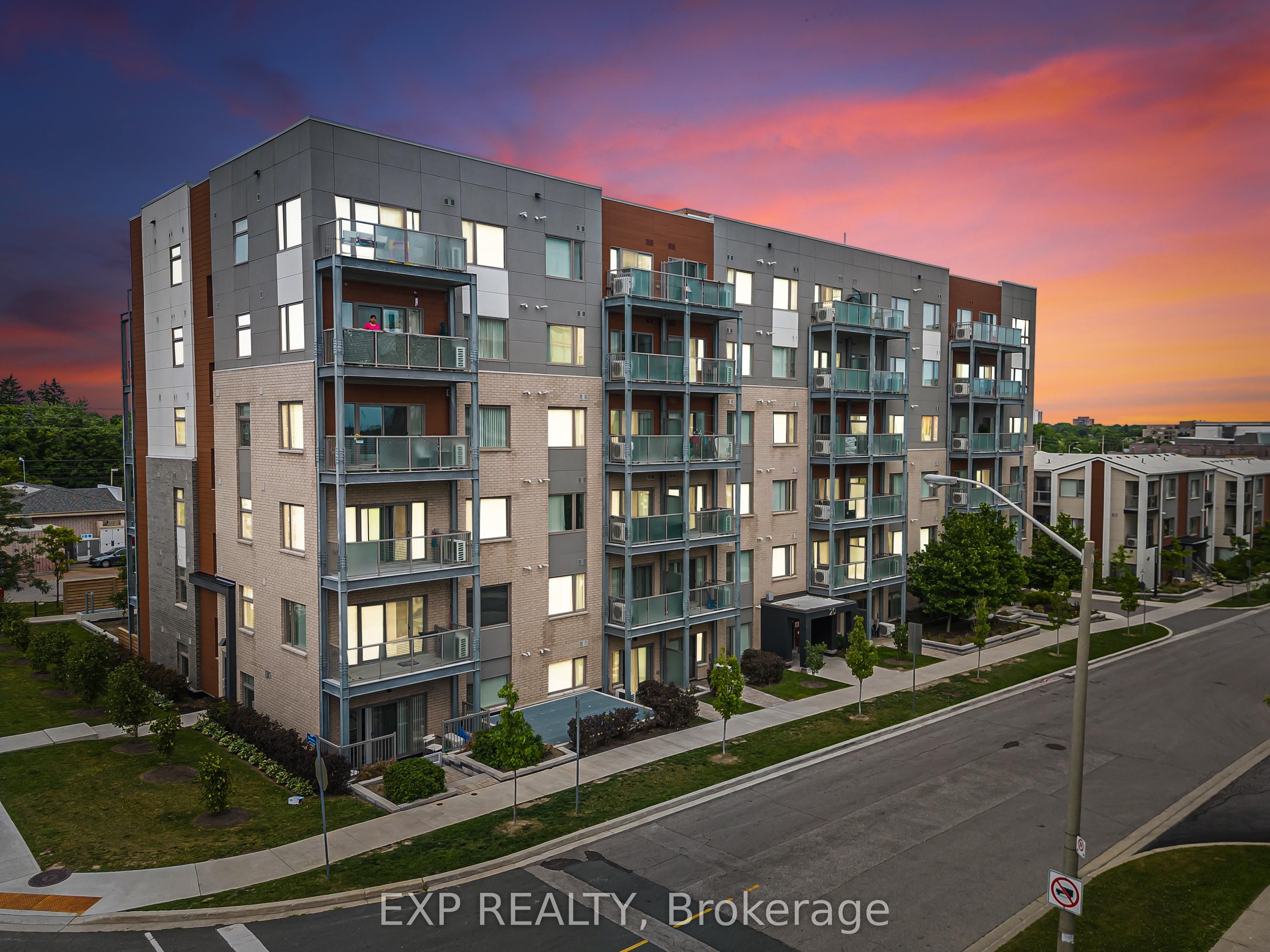 20 Orchid Place Drive, #404