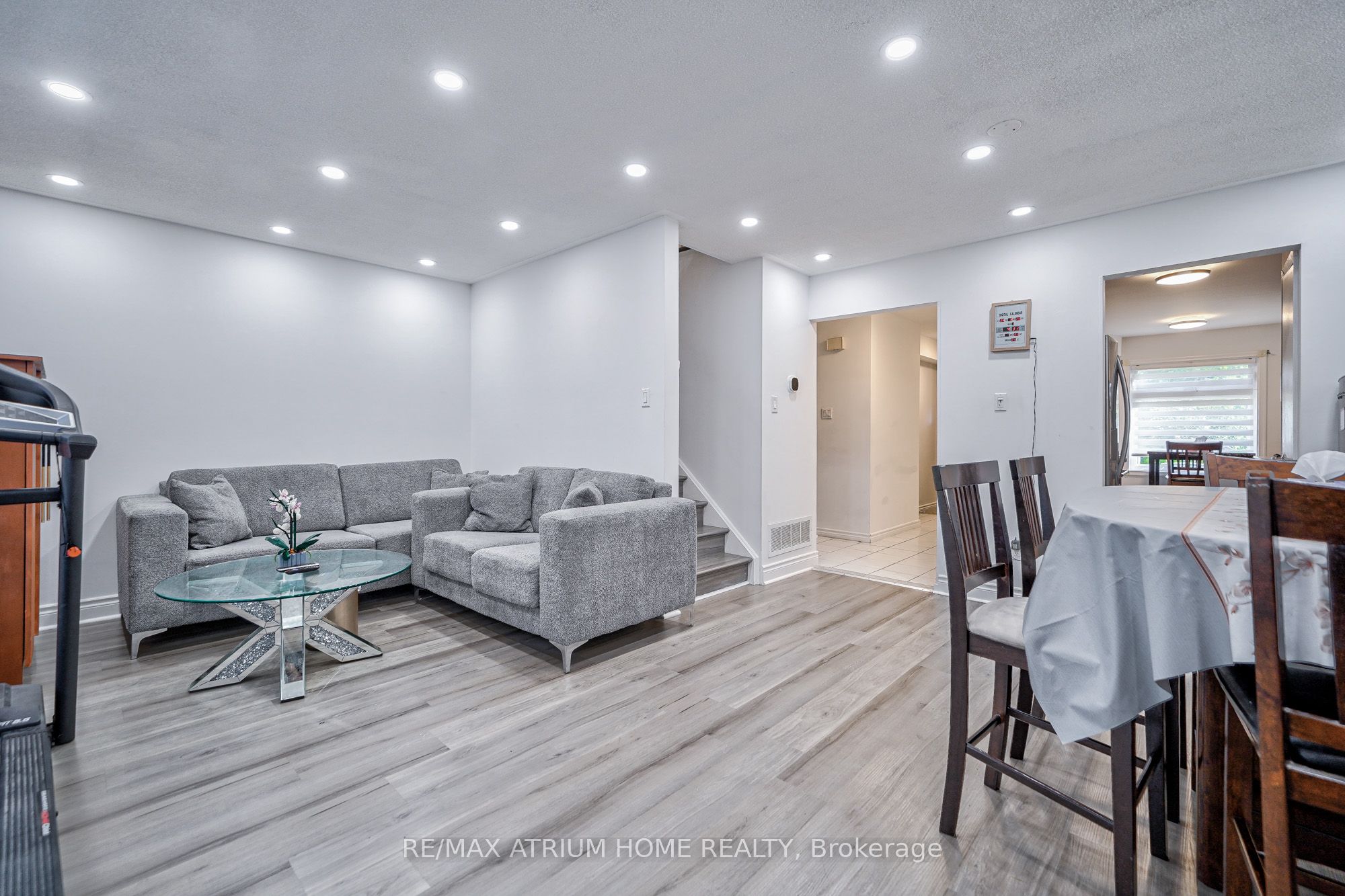 56 Huntingdale Boulevard #13